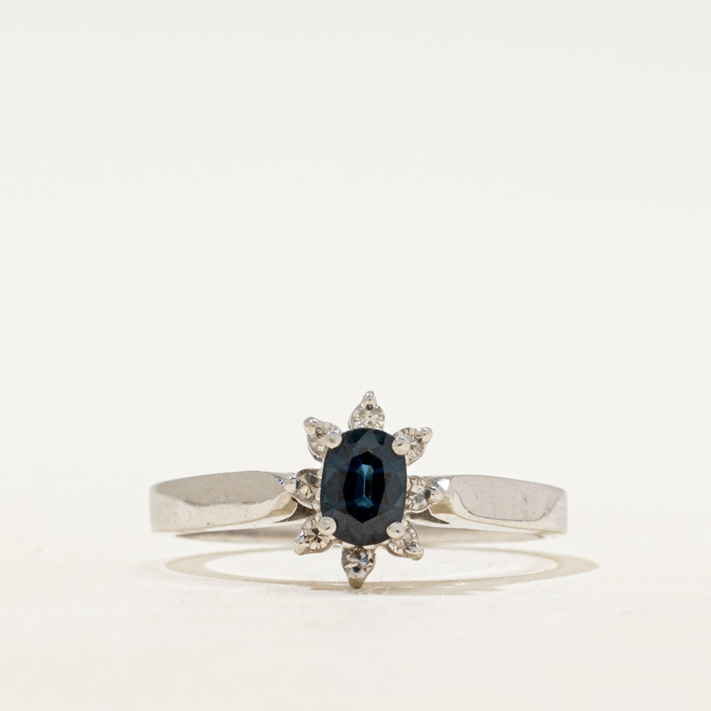 Oval Cut Sapphire & Diamond Petal Ring | SZ 6.5