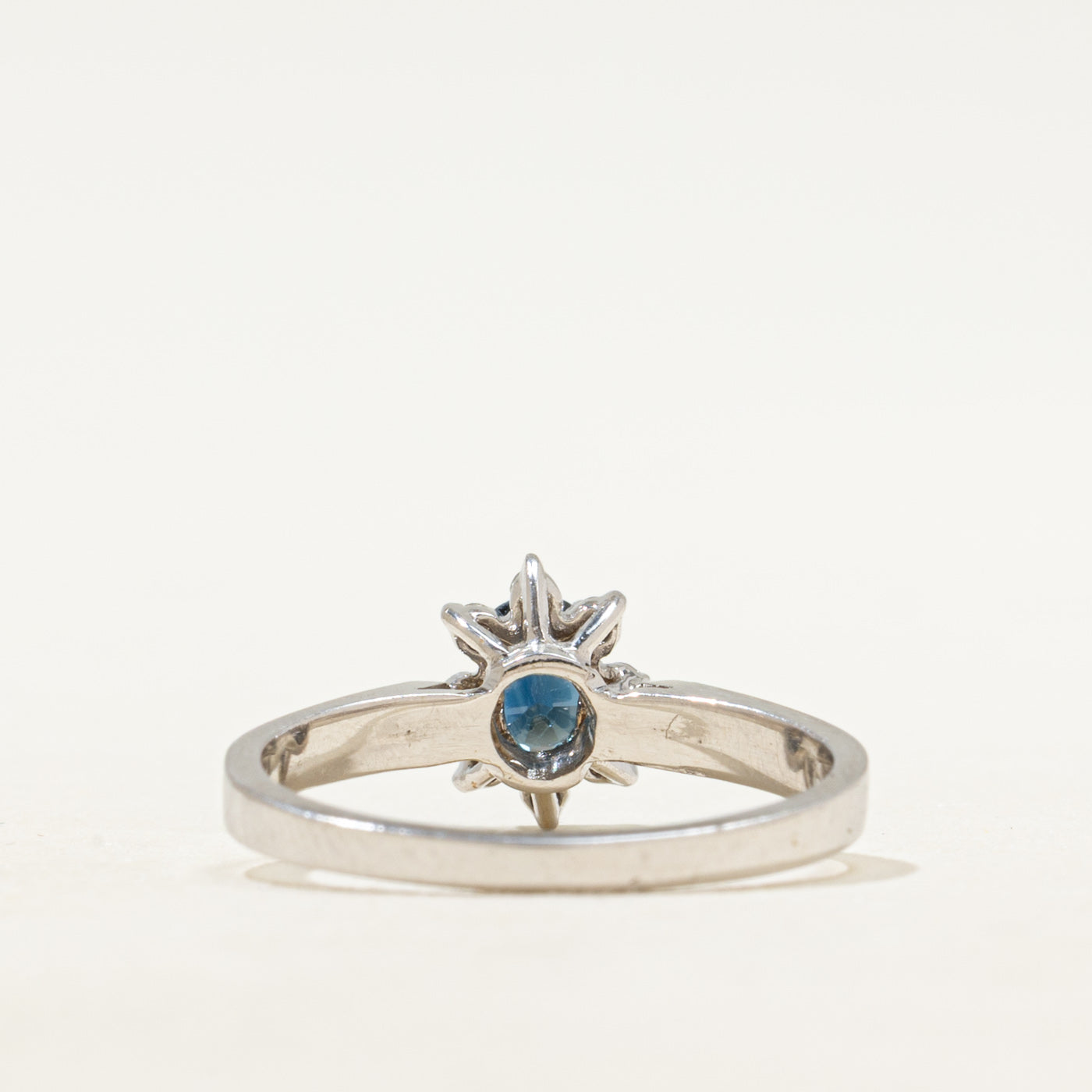 Oval Cut Sapphire & Diamond Petal Ring | SZ 6.5