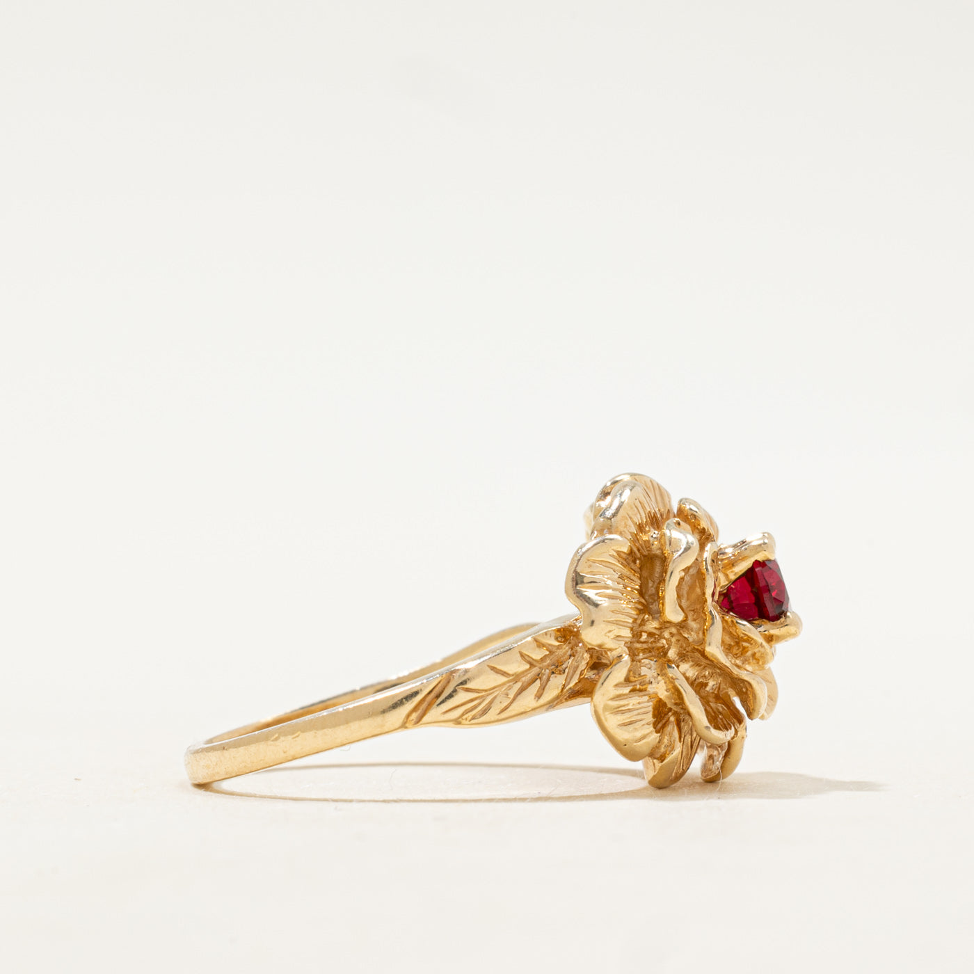 Synthetic Ruby Textured Flower Cocktail Ring | SZ 6.75