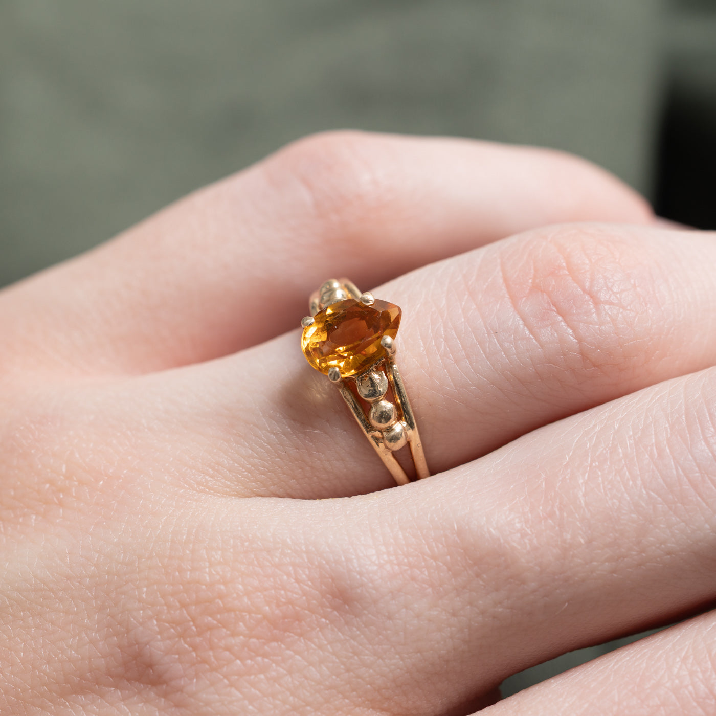 Pear Cut Citrine Split Shank Ring | SZ 6.0 |