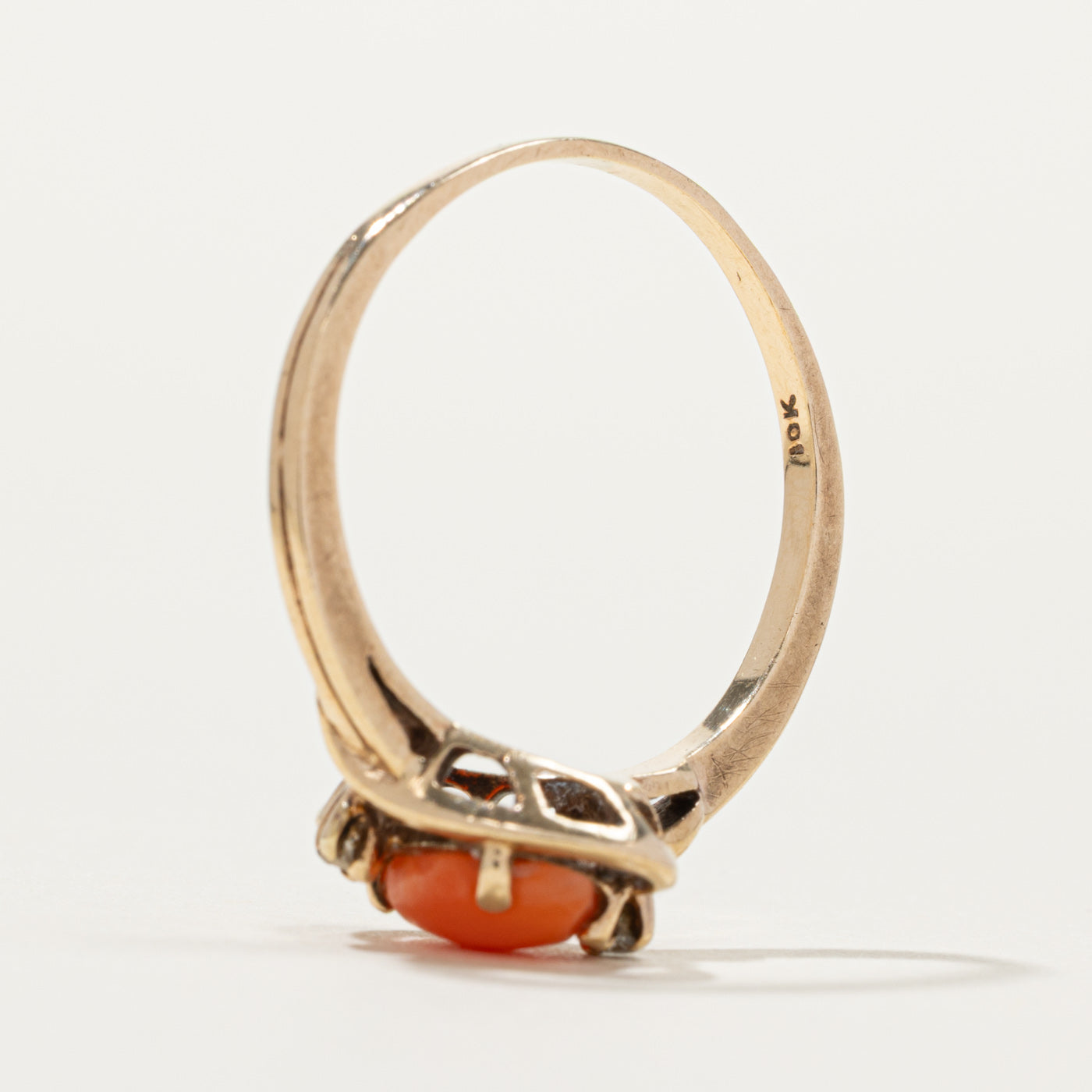 10k Coral & Glass Openwork Ring | SZ 8.5