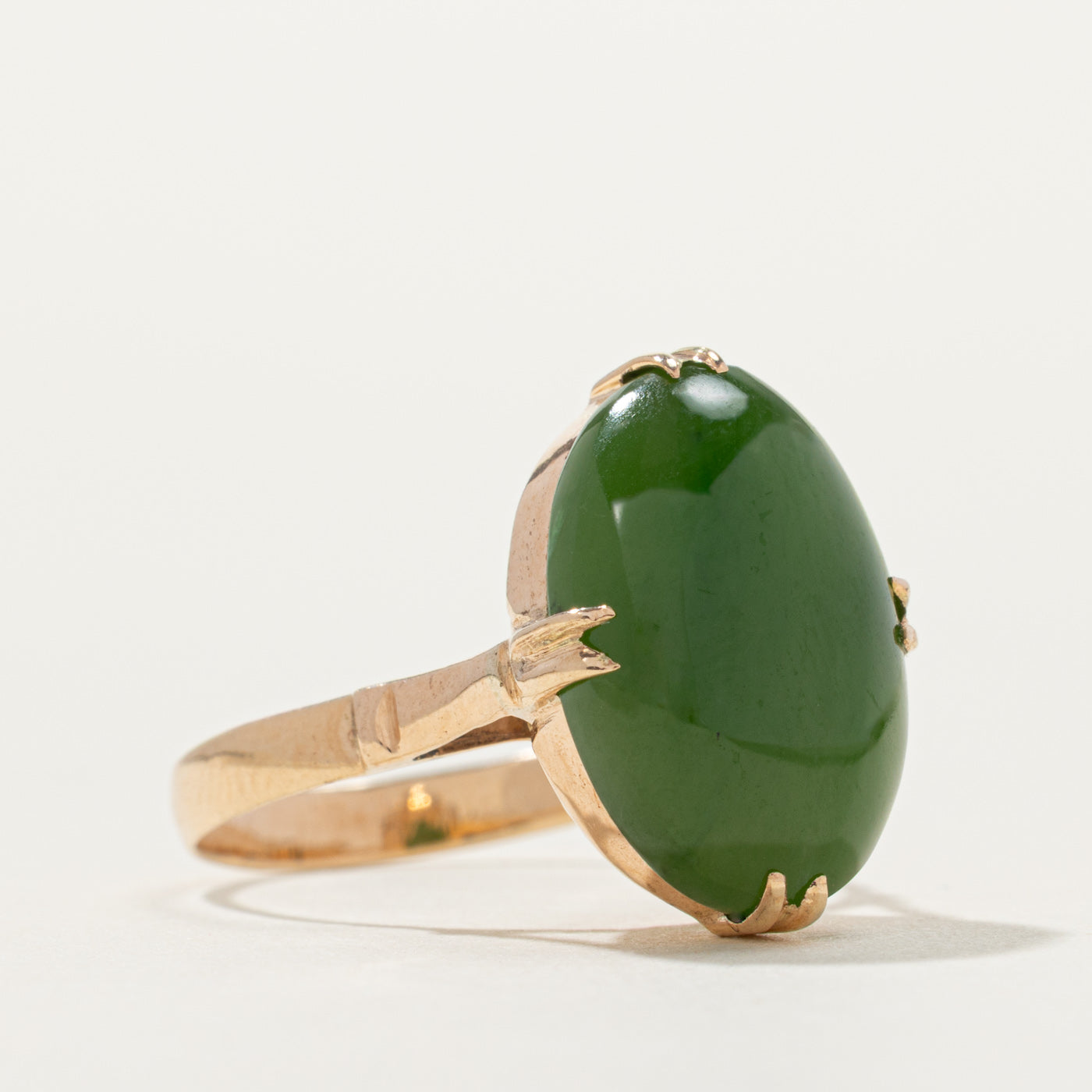 Solitaire Nephrite Jade Ring | SZ 6.5