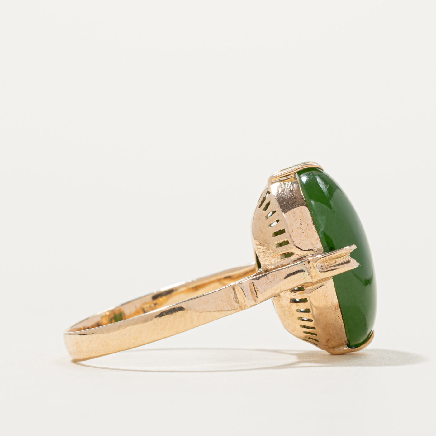 Solitaire Nephrite Jade Ring | SZ 6.5