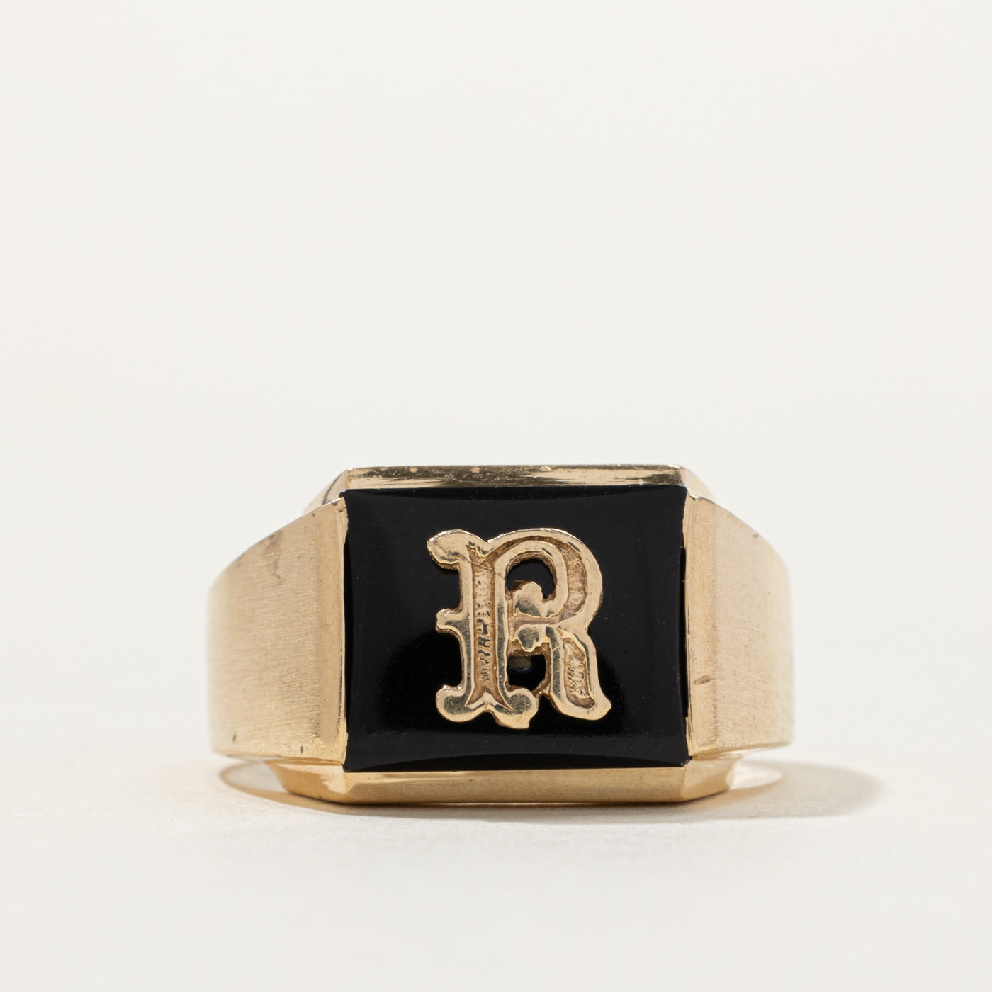 14k Onyx "R" Initial Signet Ring | SZ 9.75