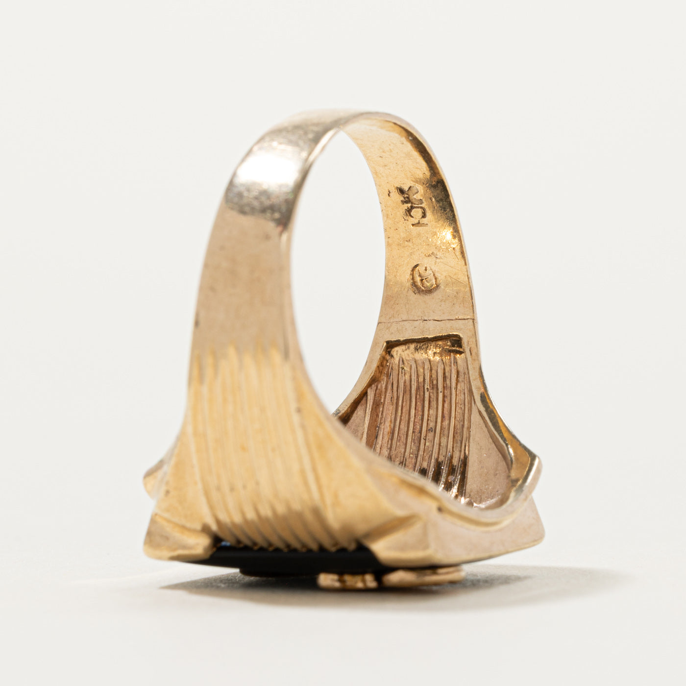 10k Onyx & Diamond "G" Initial Grooved Signet Ring | SZ 10.25