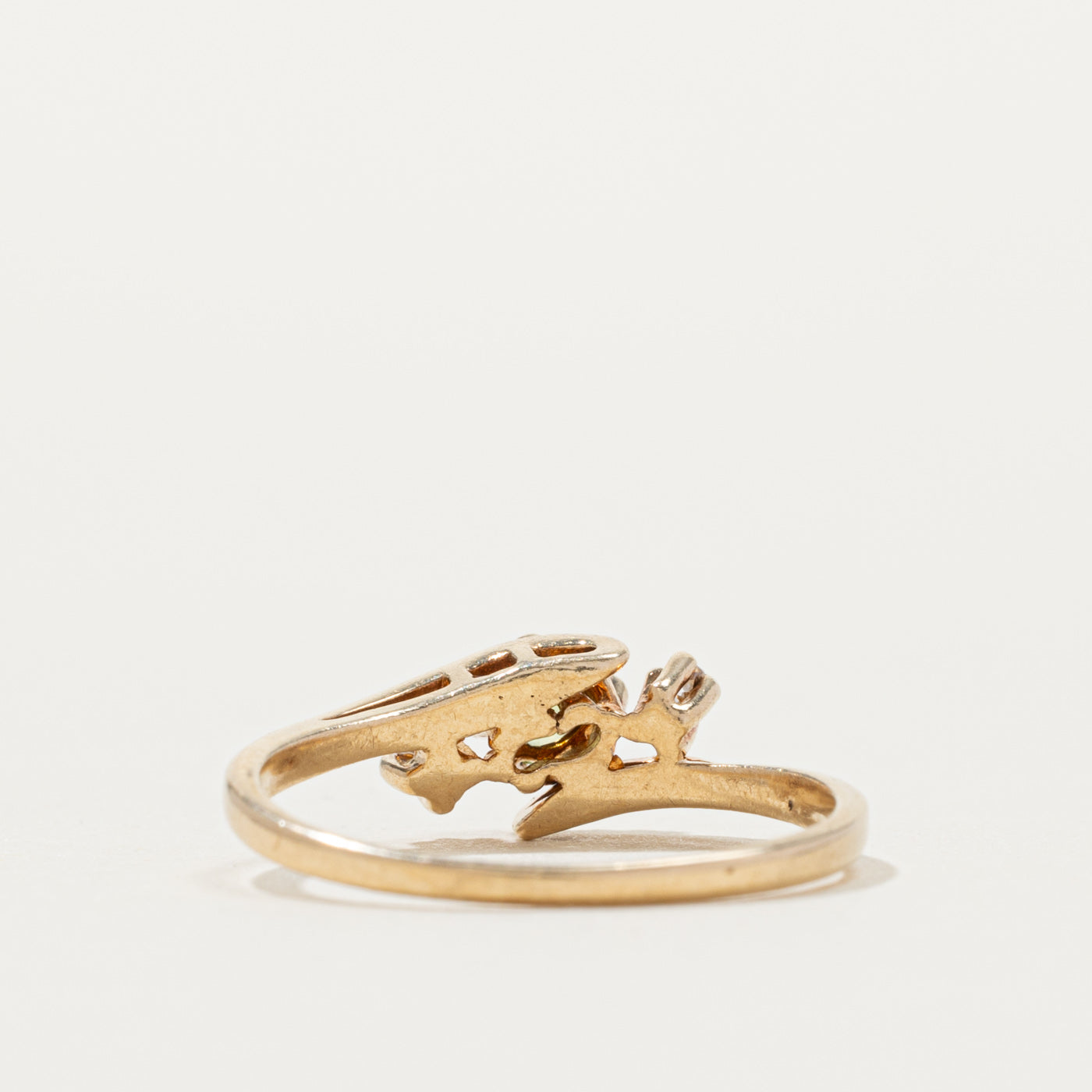 10k Peridot & Diamond Accented Bypass Ring | SZ 4.75