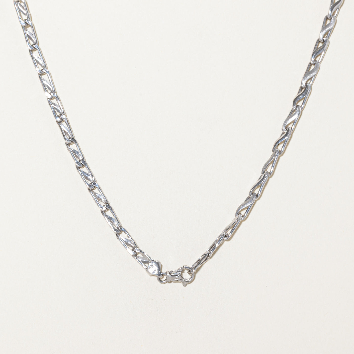 10k White Gold Modified Paperclip Chain | 14"