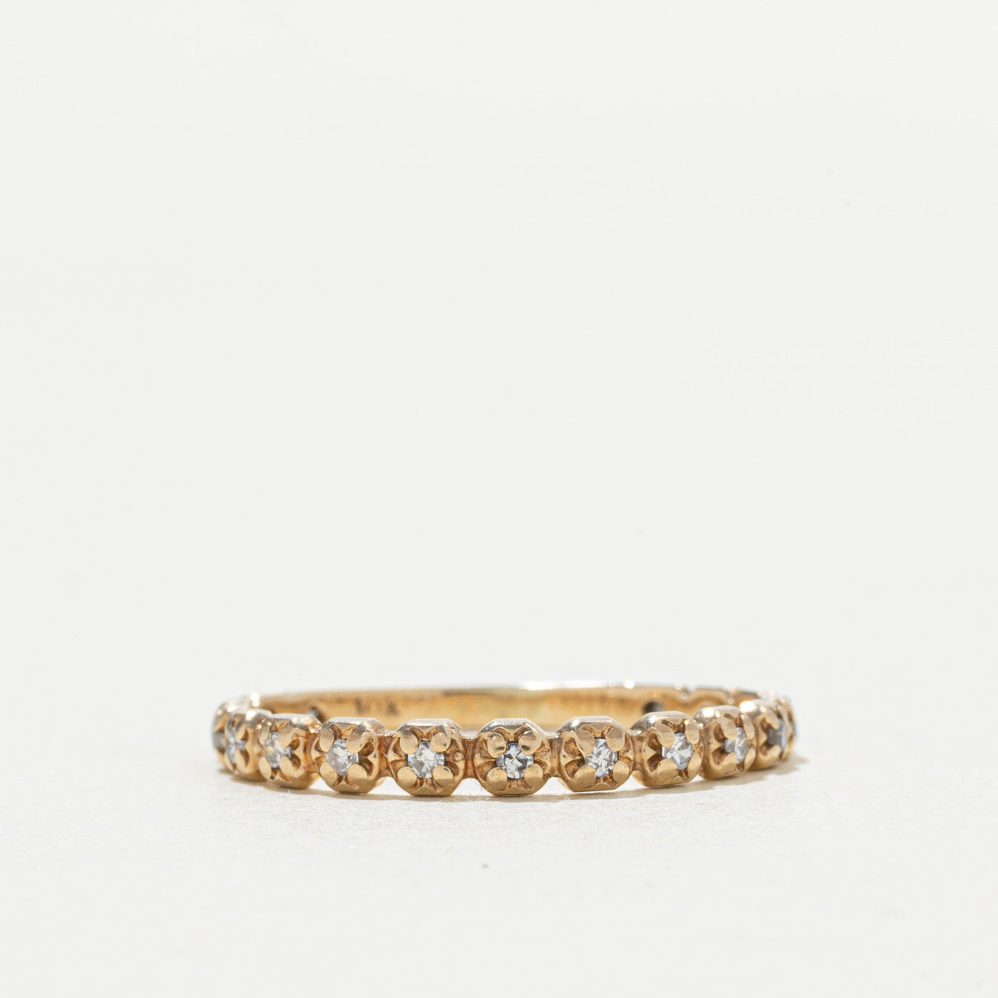 10k Semi Eternity Diamond Textured Band | SZ 6