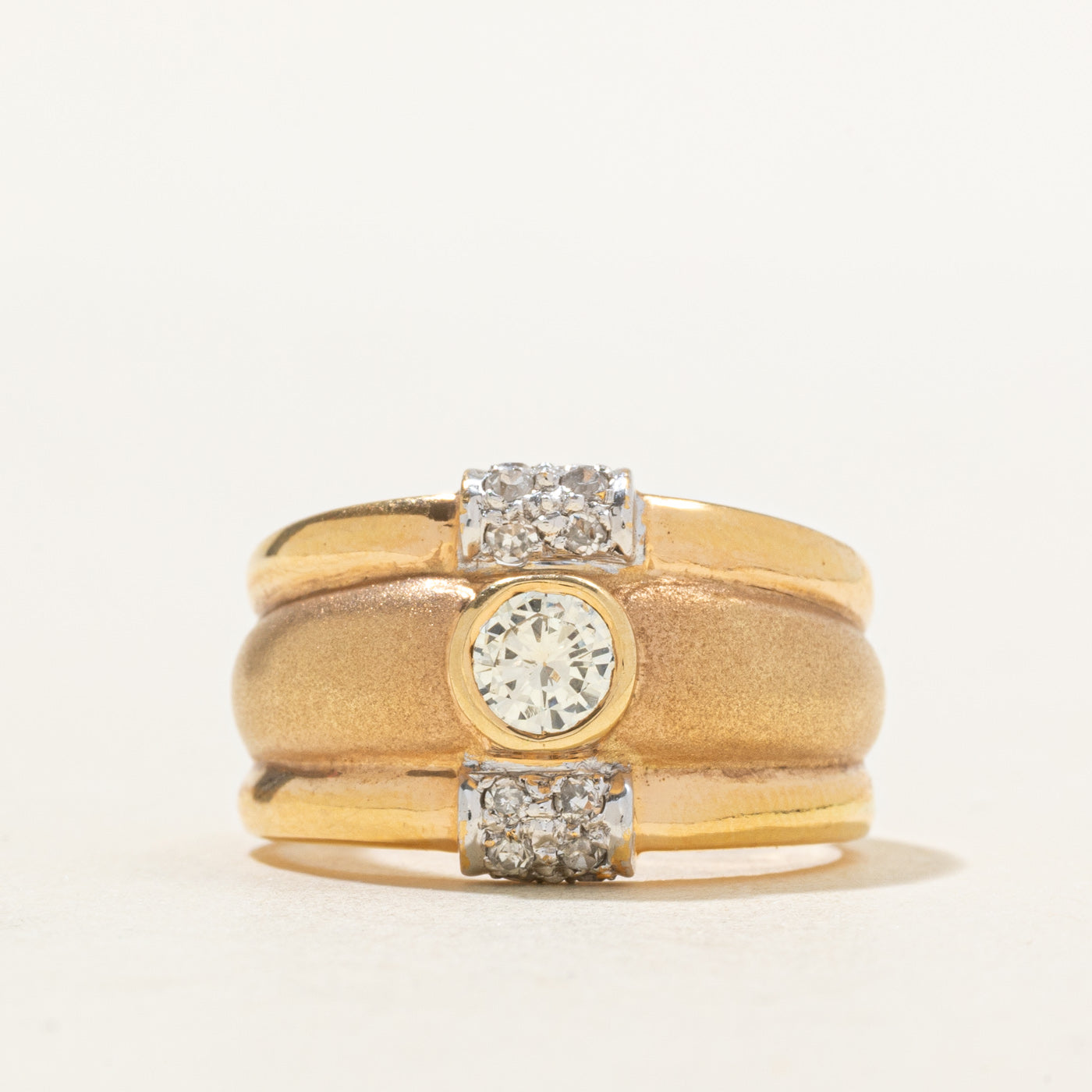 18k Bezel Set Diamond Grooved Chunky Ring | 0.26 SI1 H/I, 0.21ctw | SZ 6.25
