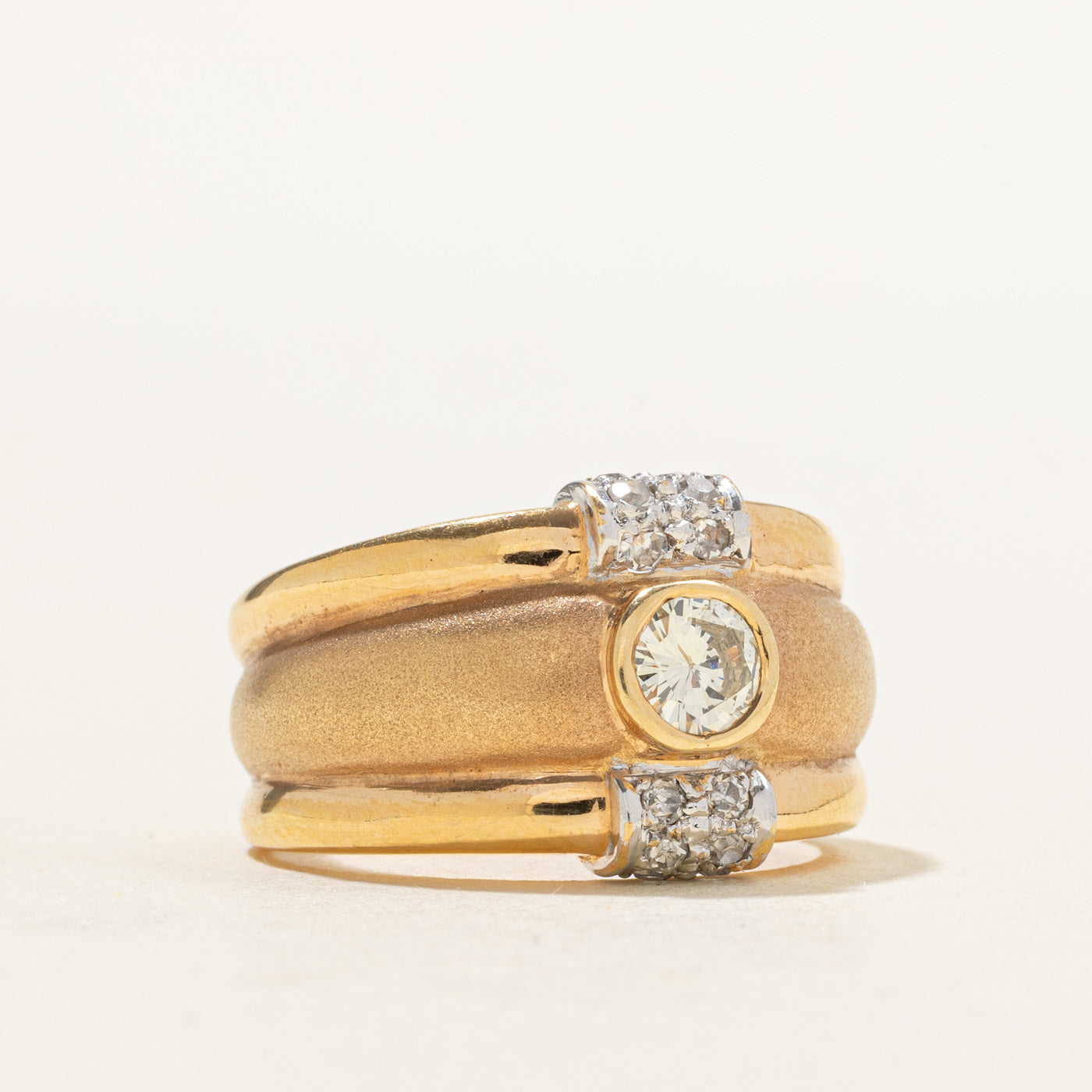 18k Bezel Set Diamond Grooved Chunky Ring | 0.26 SI1 H/I, 0.21ctw | SZ 6.25