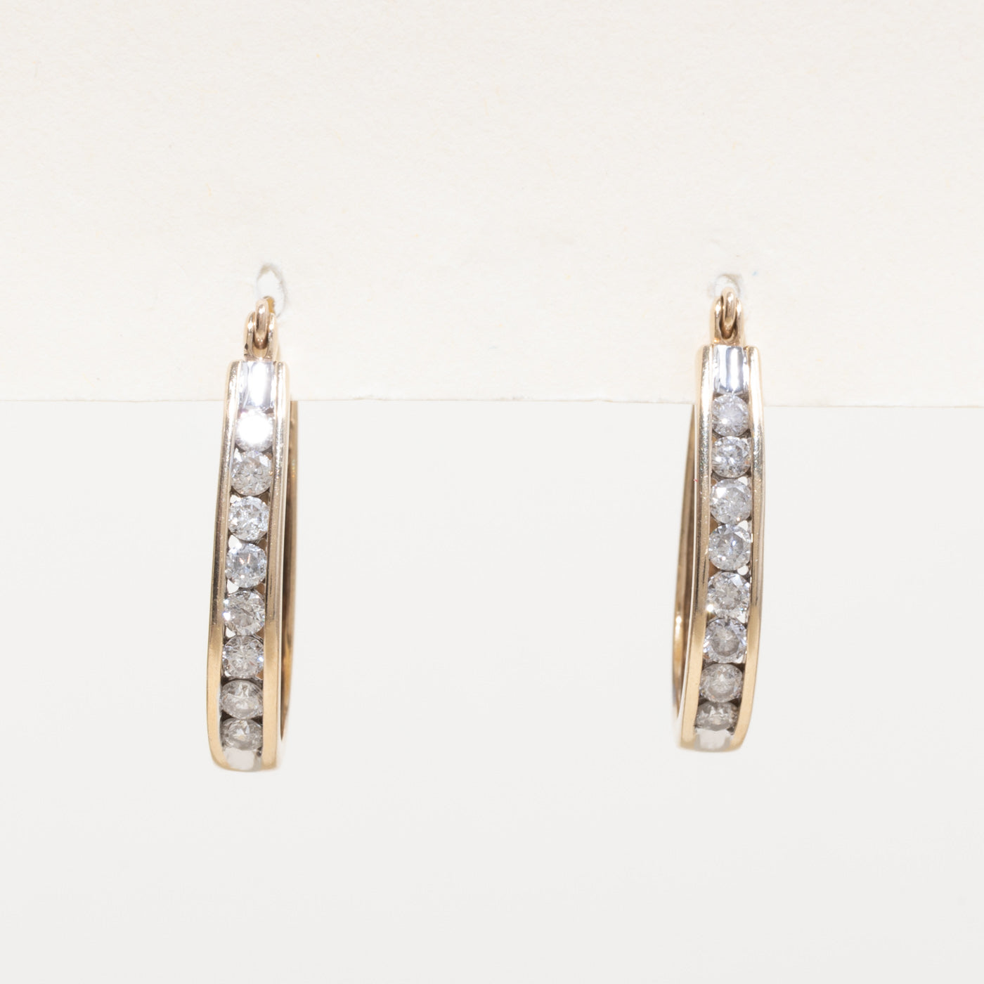 Boucles d'oreilles en or 18 carats ***Titre 4293-65
