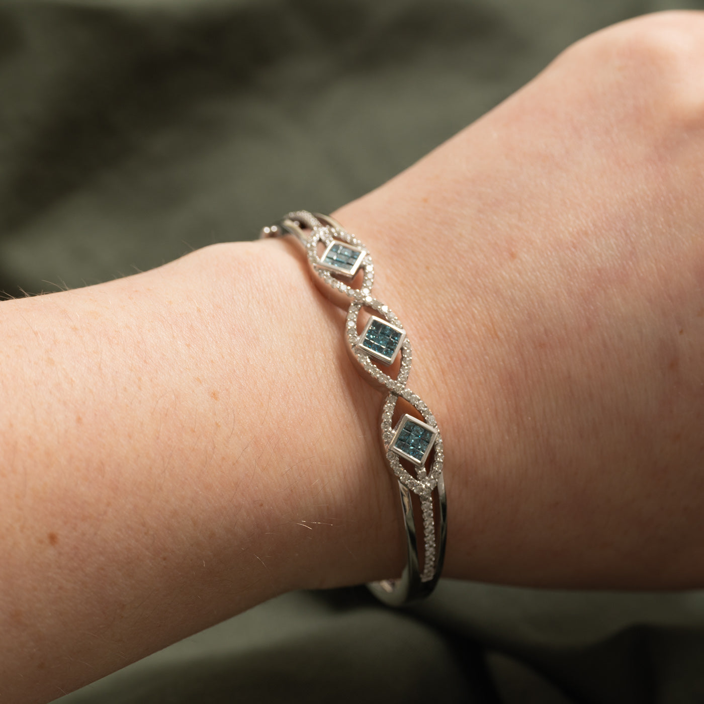 14k Gray Blue & White Diamond Geometric Bangle Bracelet | 1.48ctw