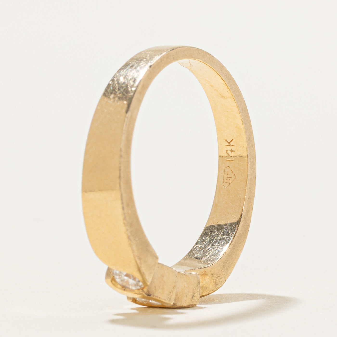 Bague Wave à trois diamants en or 14 carats | 0,20 ct au total | Taille 6,0