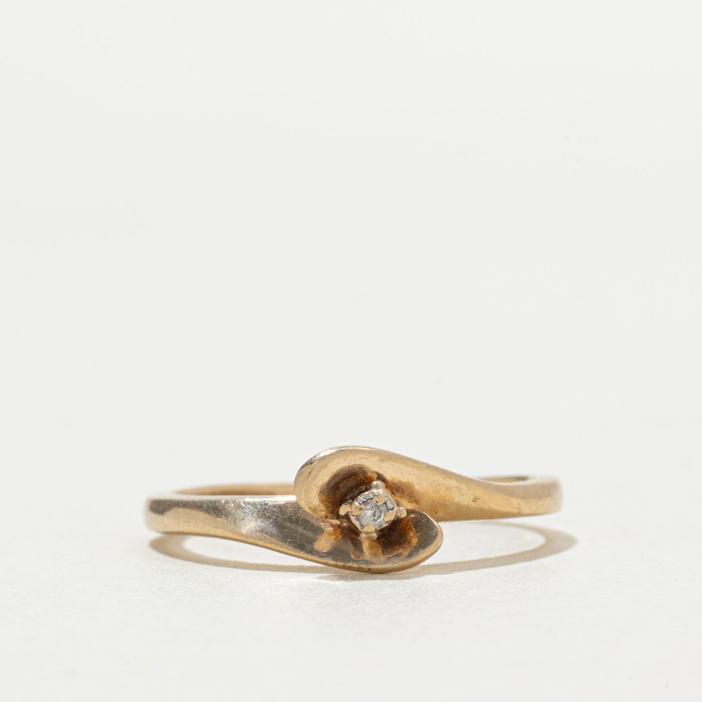 10k Diamond Swirl Bypass Ring | SZ 8