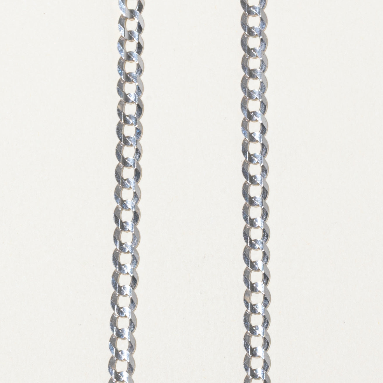 Chaîne gourmette en or blanc 10 carats | 56 cm