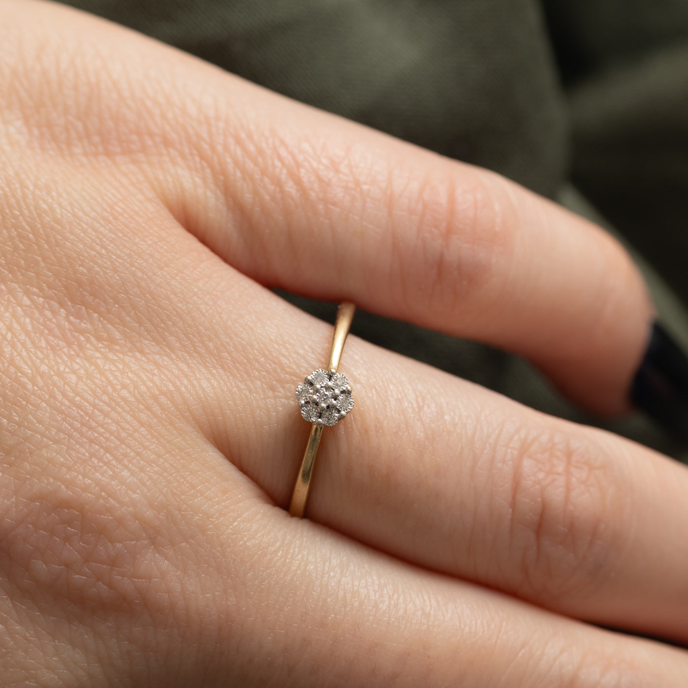 10K Diamond Floral Cluster Ring | SZ 7.0