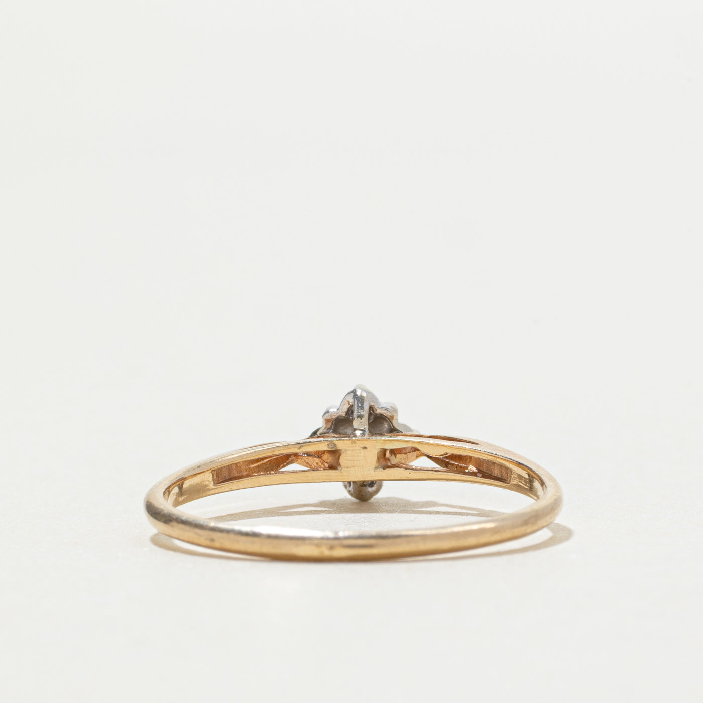 10k Diamond Petal Cluster Ring | SZ 6.25