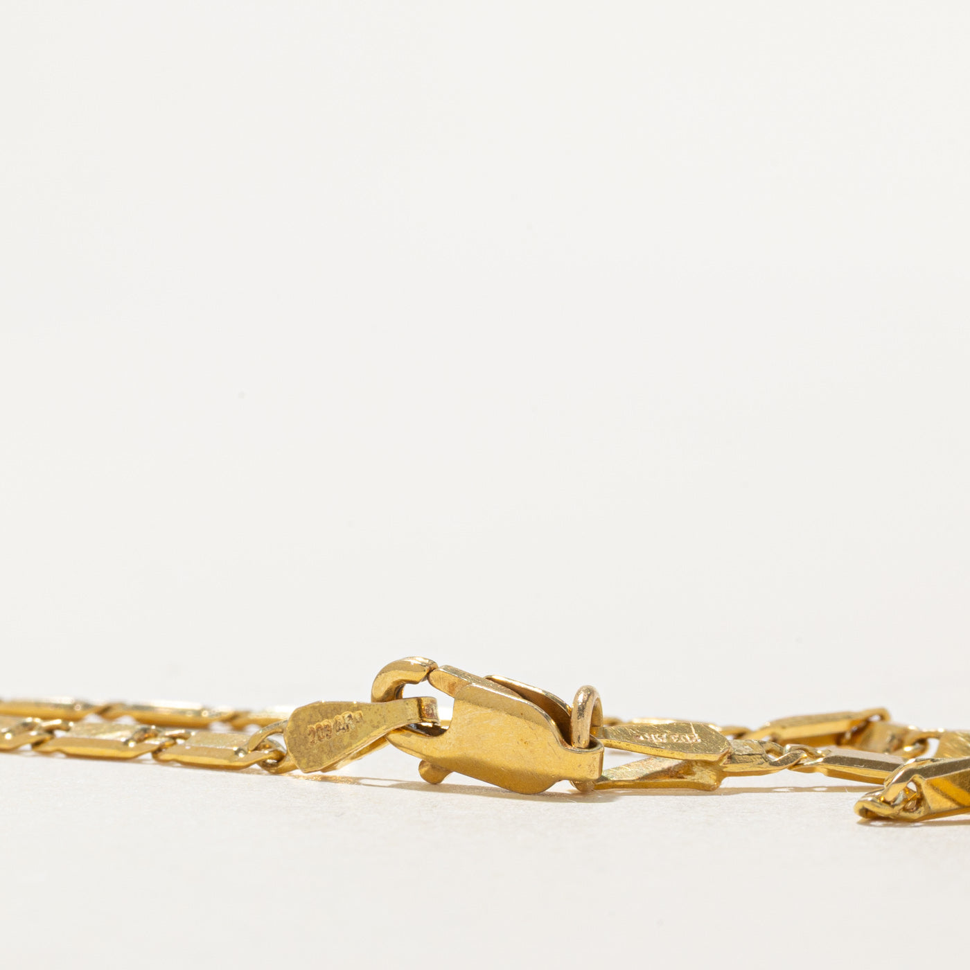 18k Gold Modified Anchor Chain Bracelet | 9.5"