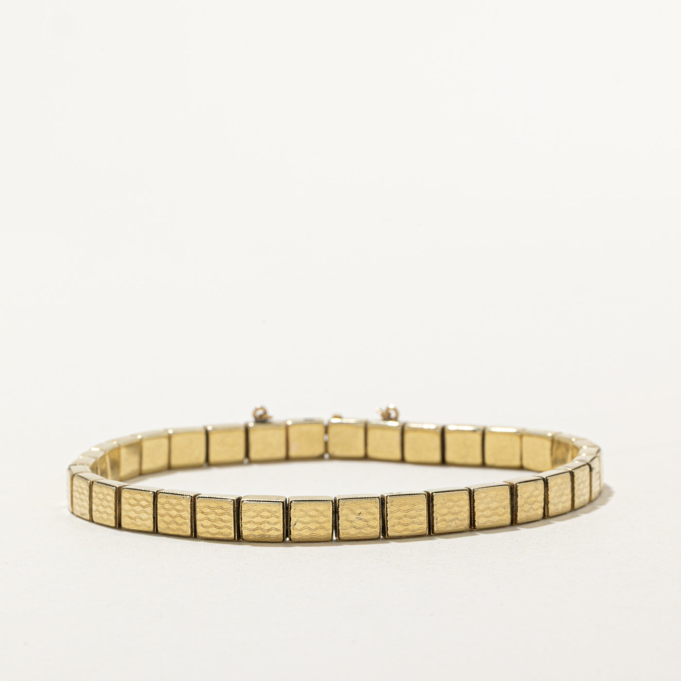 14k Yellow Gold Textured Square Link Chain Bracelet | 7"