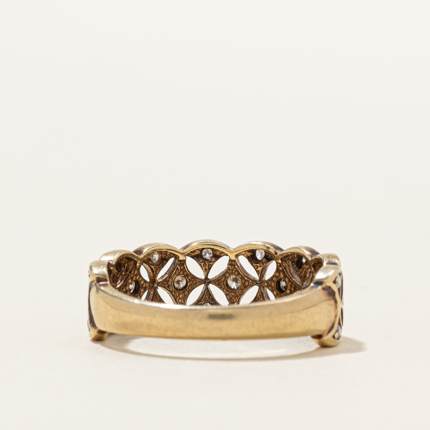 10K Diamond Openwork Pattern Band | SZ 6.75