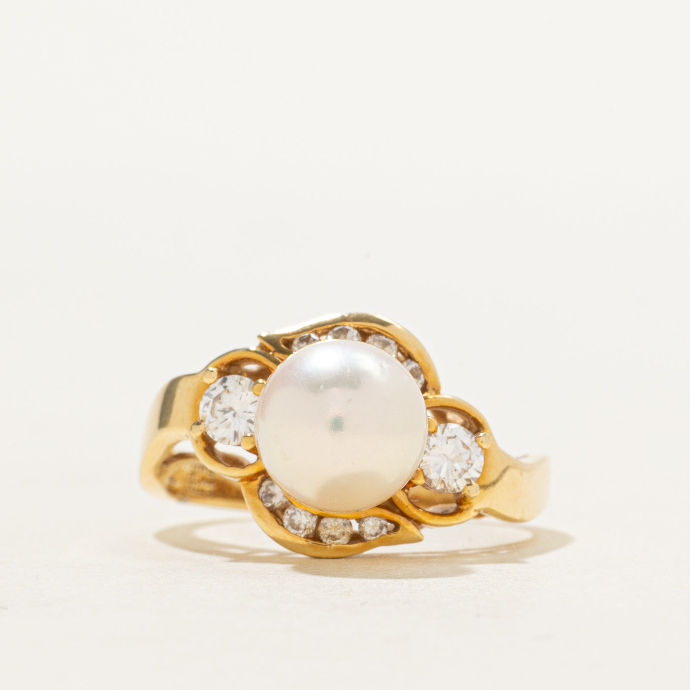 18k Pearl & Diamond Halo Ring | 0.43ctw | SZ 7