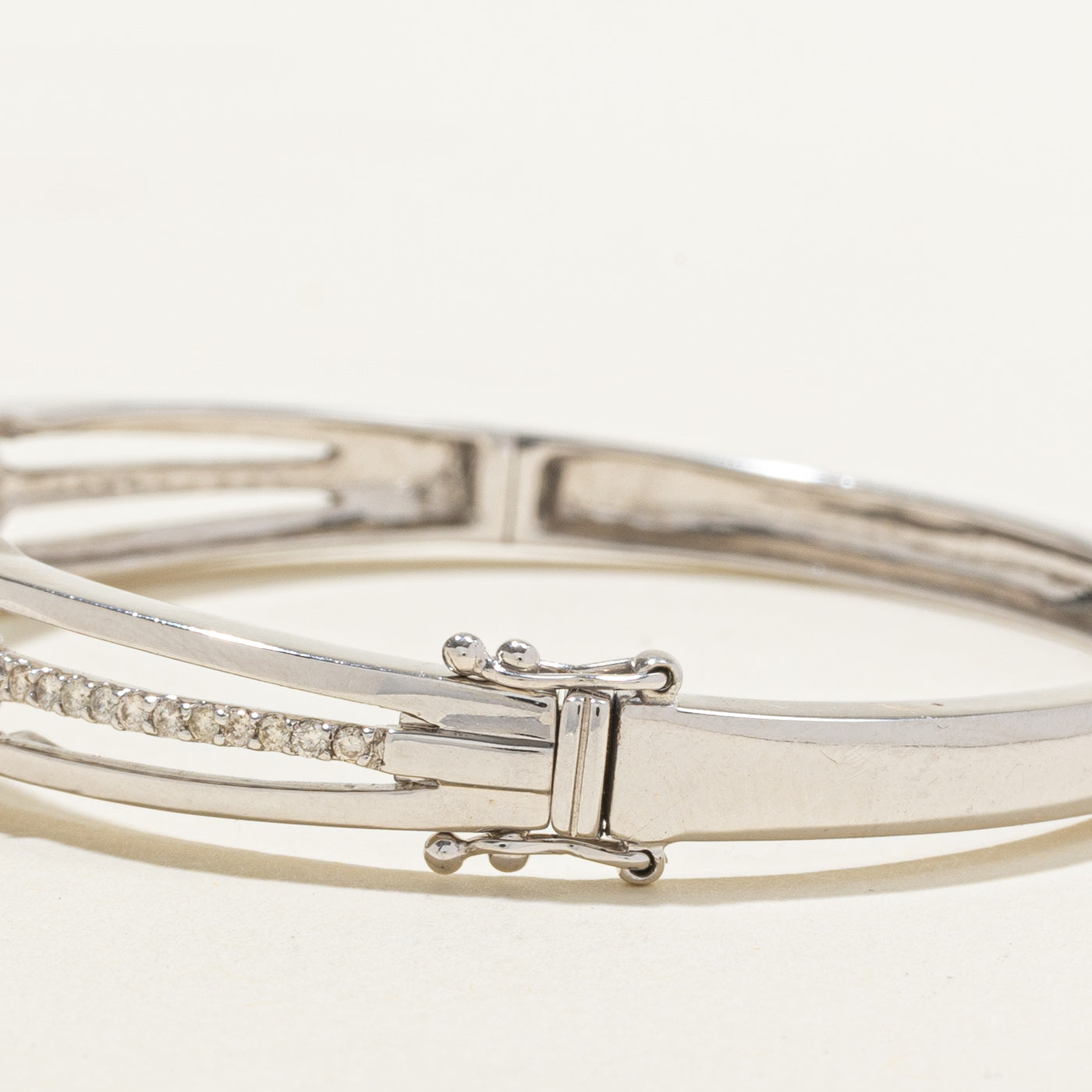 14k Gray Blue & White Diamond Geometric Bangle Bracelet | 1.48ctw