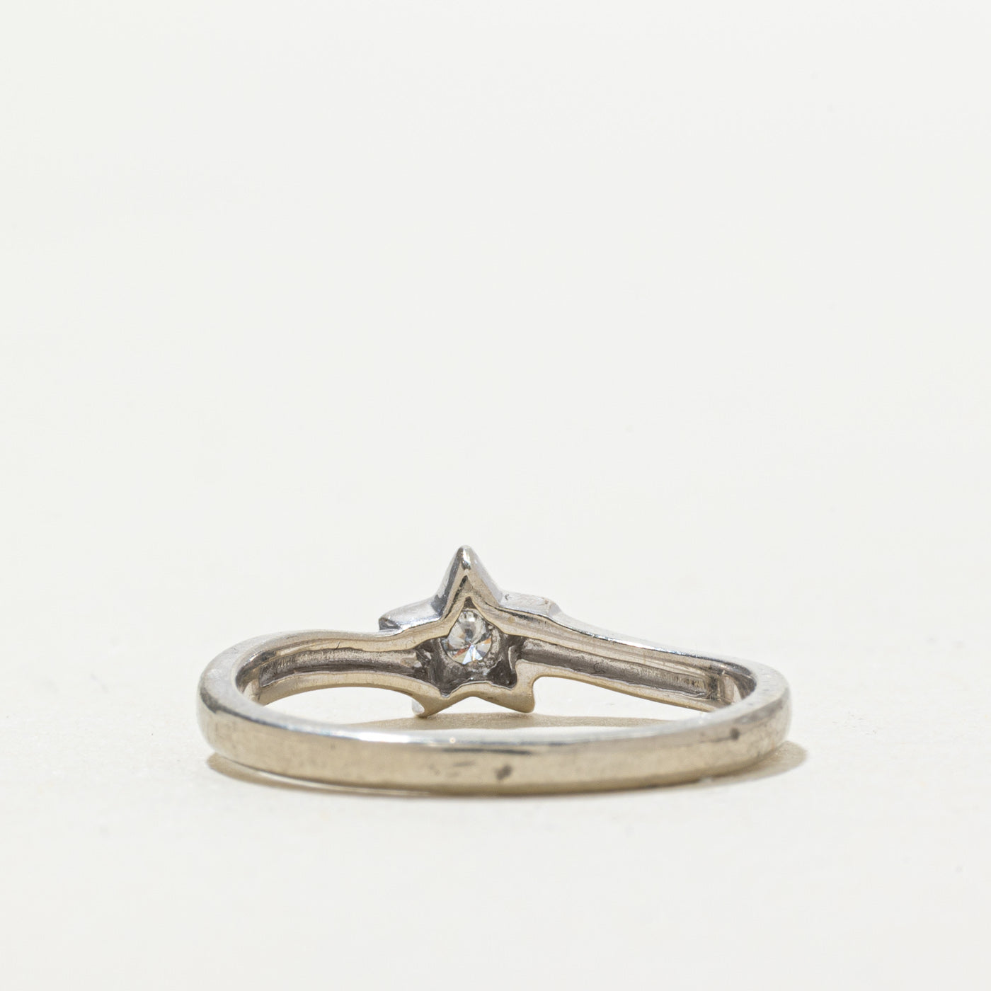 10k Diamond Star Ring | SZ 6