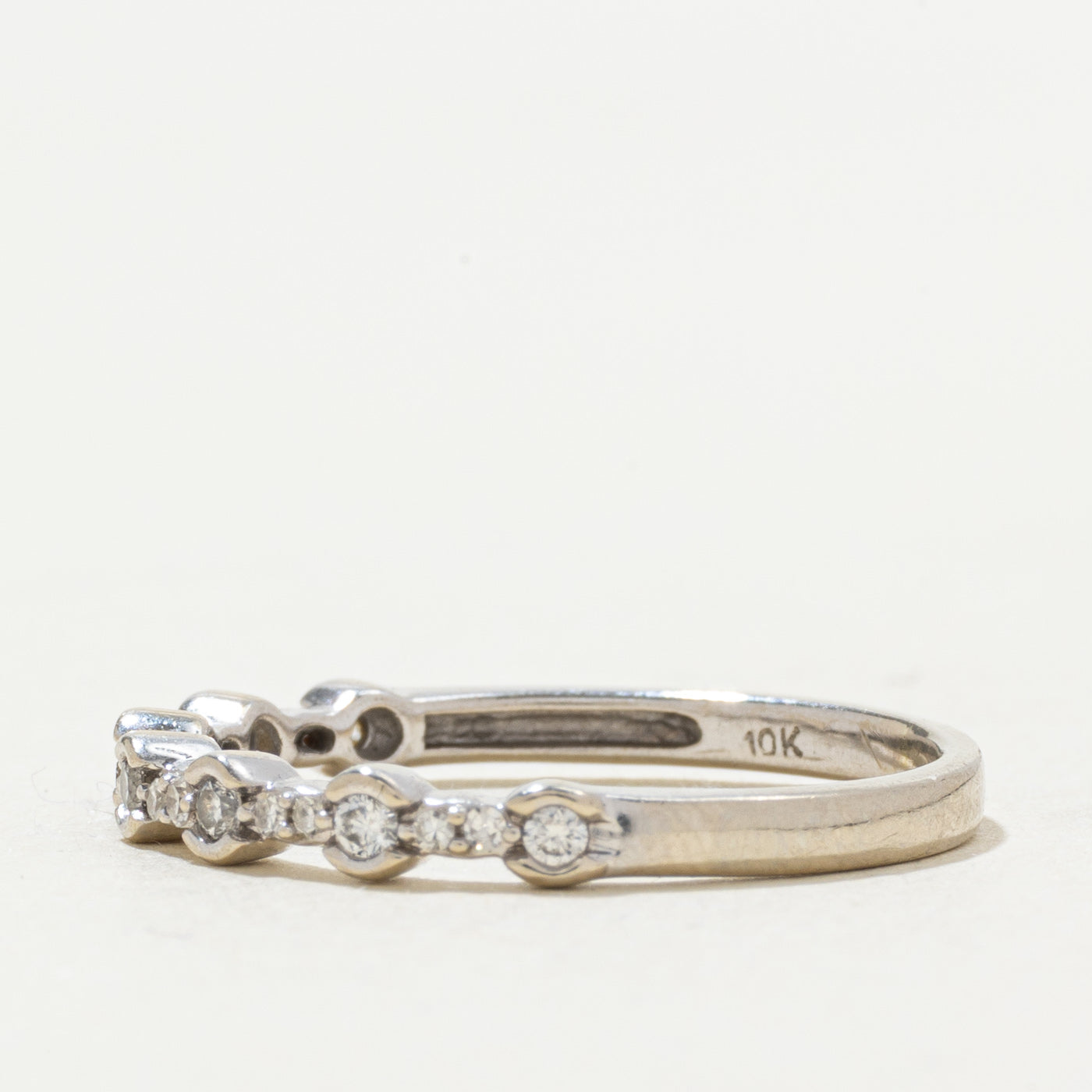 10k Semi Eternity Diamond Scalloped Band | SZ 7.5