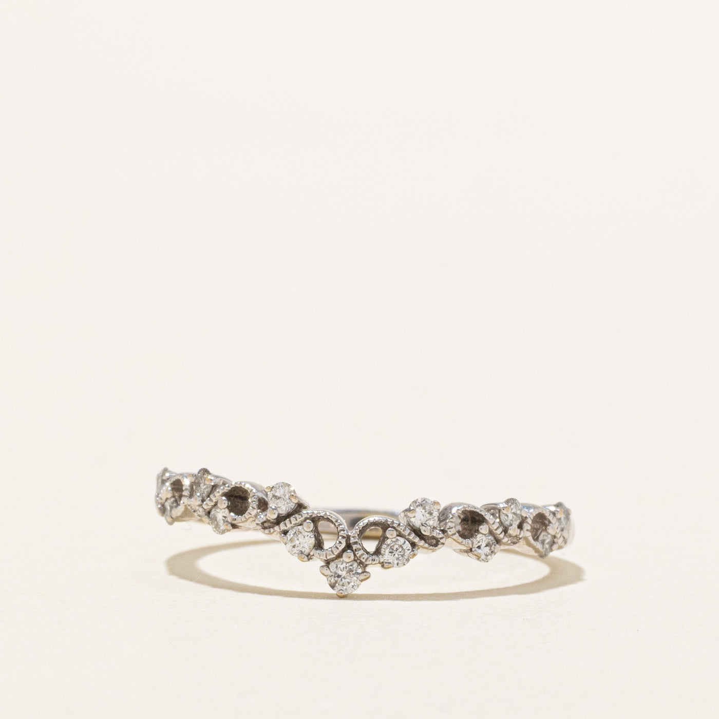 14K Diamond Milgrain Chevron Ring | SZ 6.0