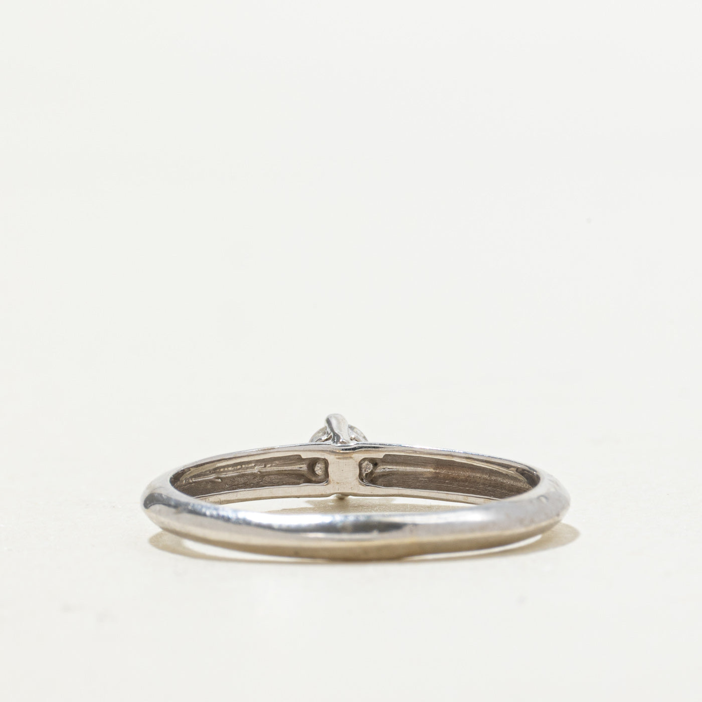 10k Round Brilliant Cut Solitaire Diamond Petite Ring | 0.13ctw | SZ 7.25
