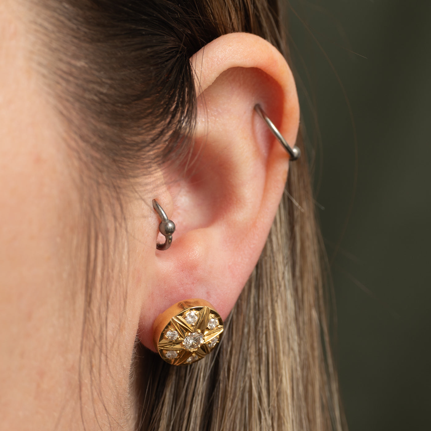 18k Diamond Star Circle Stud Earrings | 1.05ctw