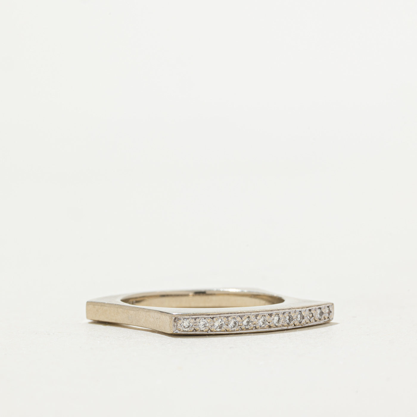 14k White Gold Pavé Set Diamond Soft Square Ring | SZ 7.5