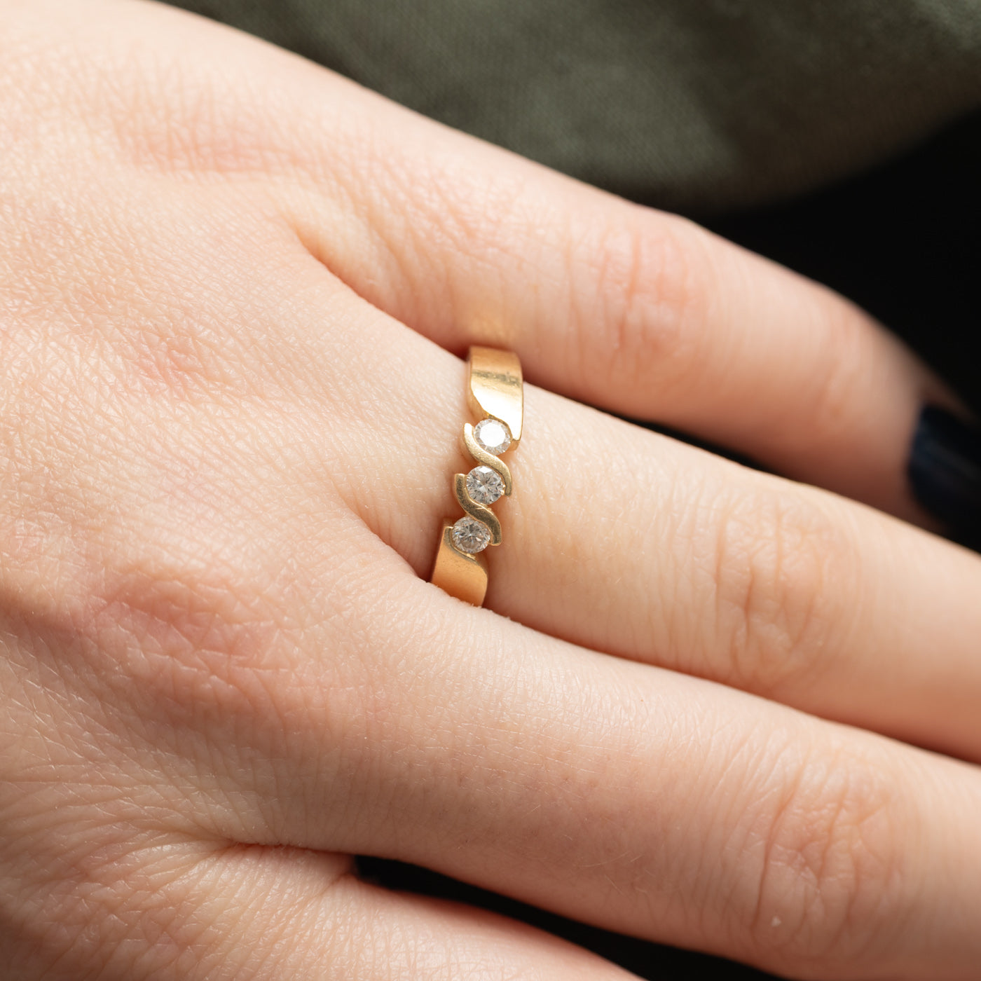 Bague Wave à trois diamants en or 14 carats | 0,20 ct au total | Taille 6,0