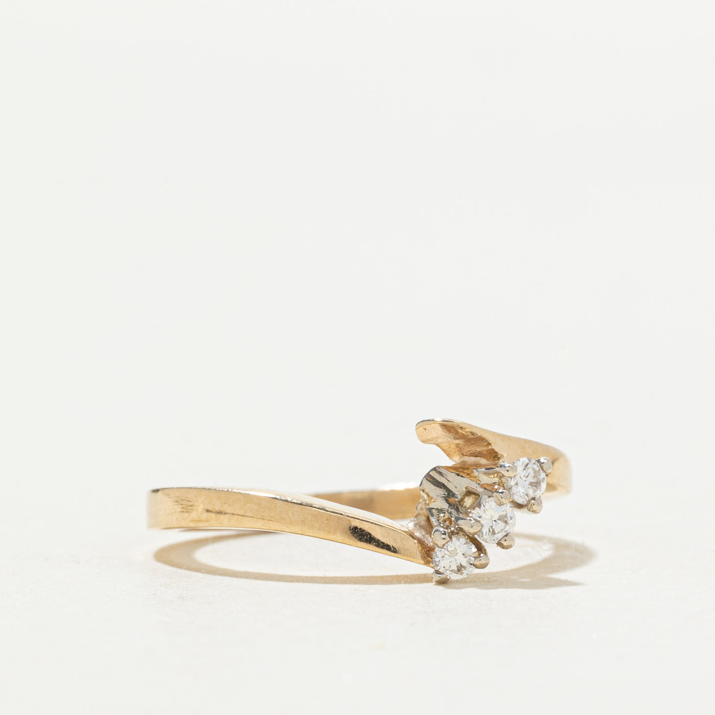 14k Three Stone Diamond Bypass Ring | SZ 4.25
