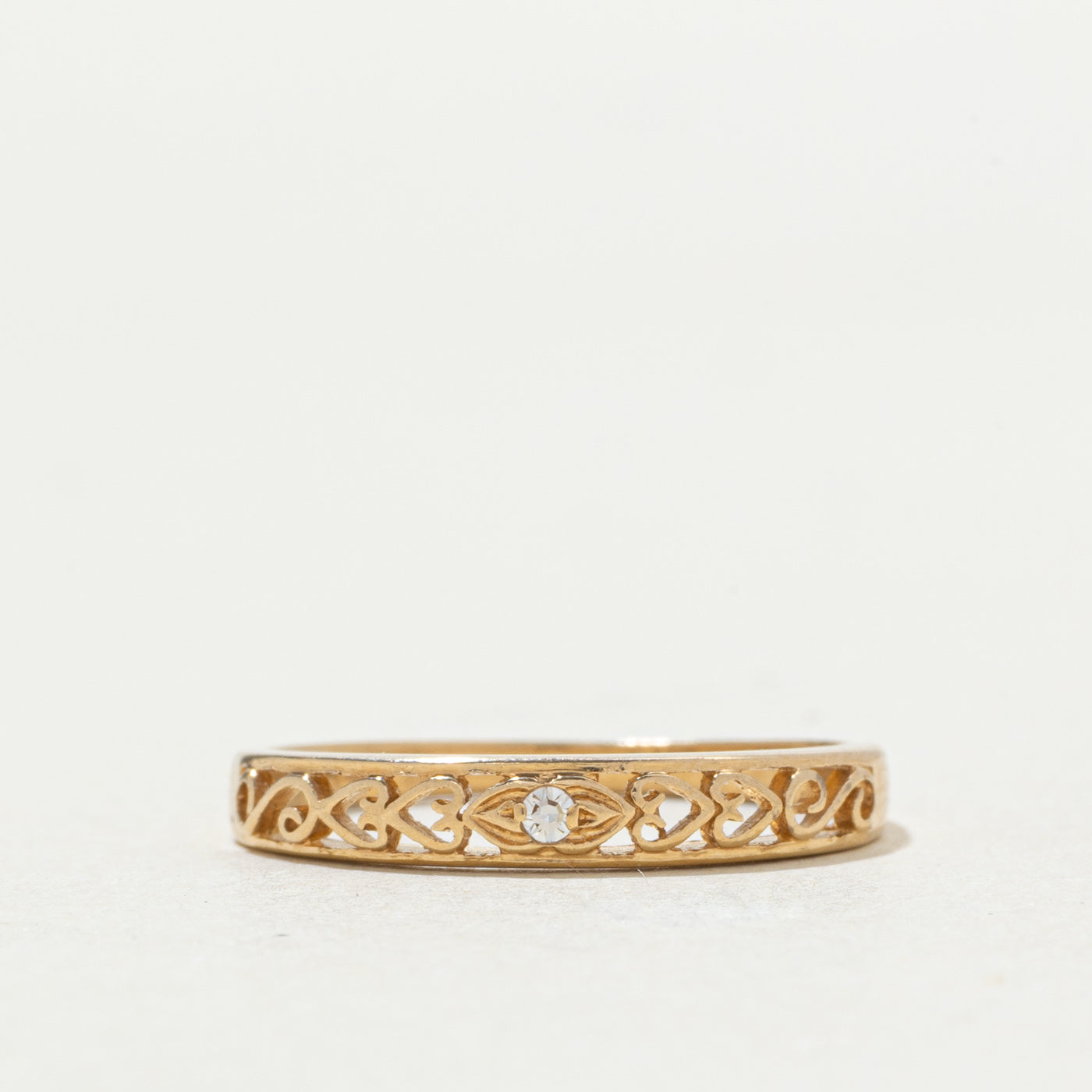 14k Diamond Open Heart Pattern Band
