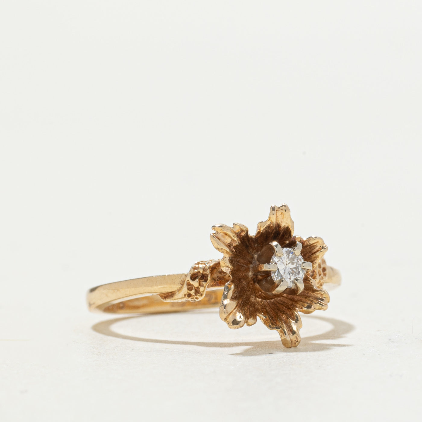 Vintage Canadian 14k Diamond Textured Flower Ring | SZ 6