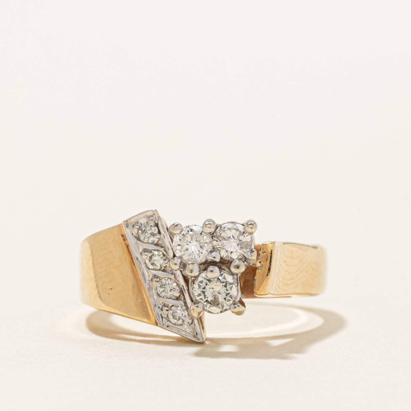 Bague géométrique sertie de diamants en grappe 14 carats | 0,35 ct au total | Taille 6,5