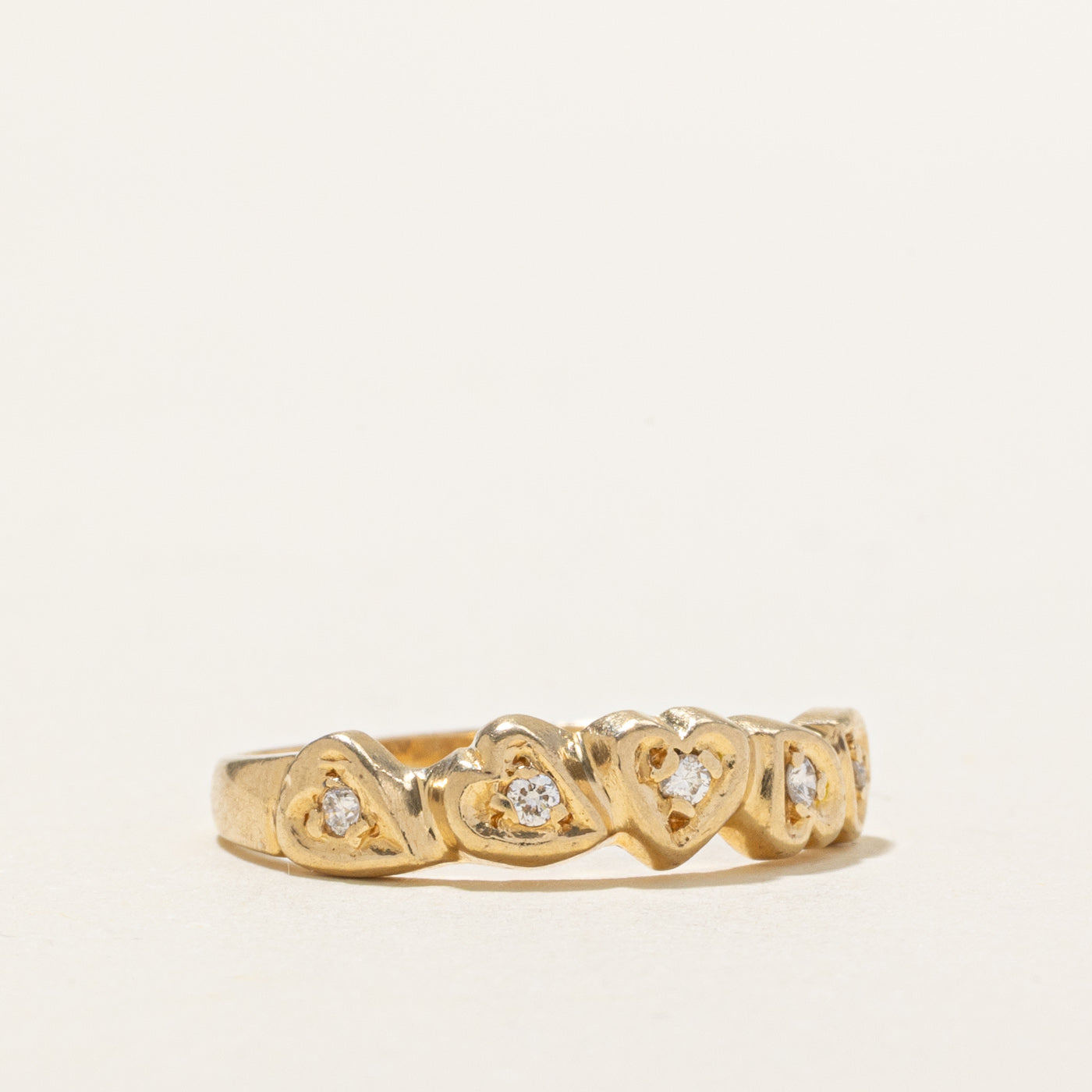 14K Diamond Hearts Band | SZ 6.75