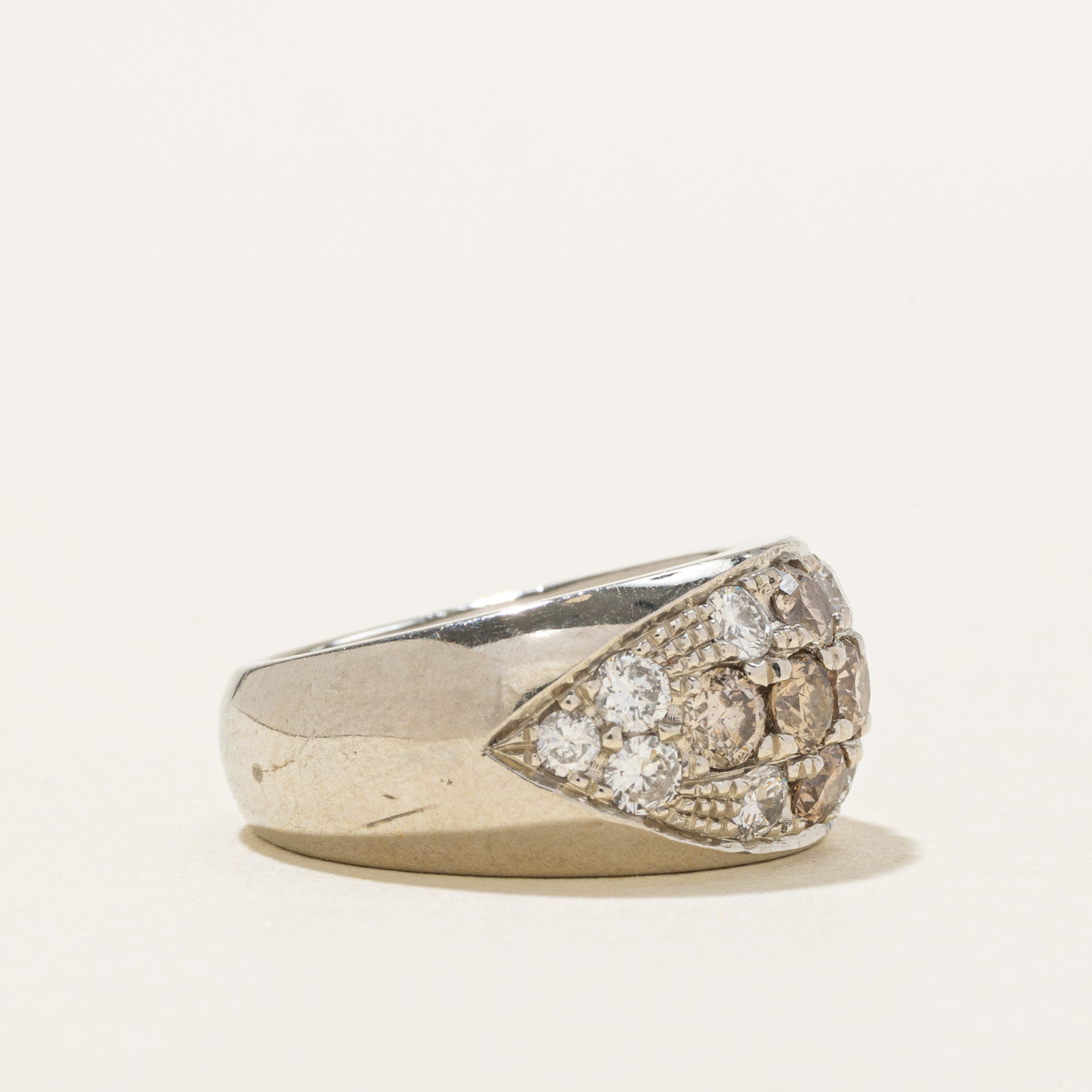 Bague cocktail en or 14 carats sertie de diamants brun clair | 0,95 ct | Taille 2,5