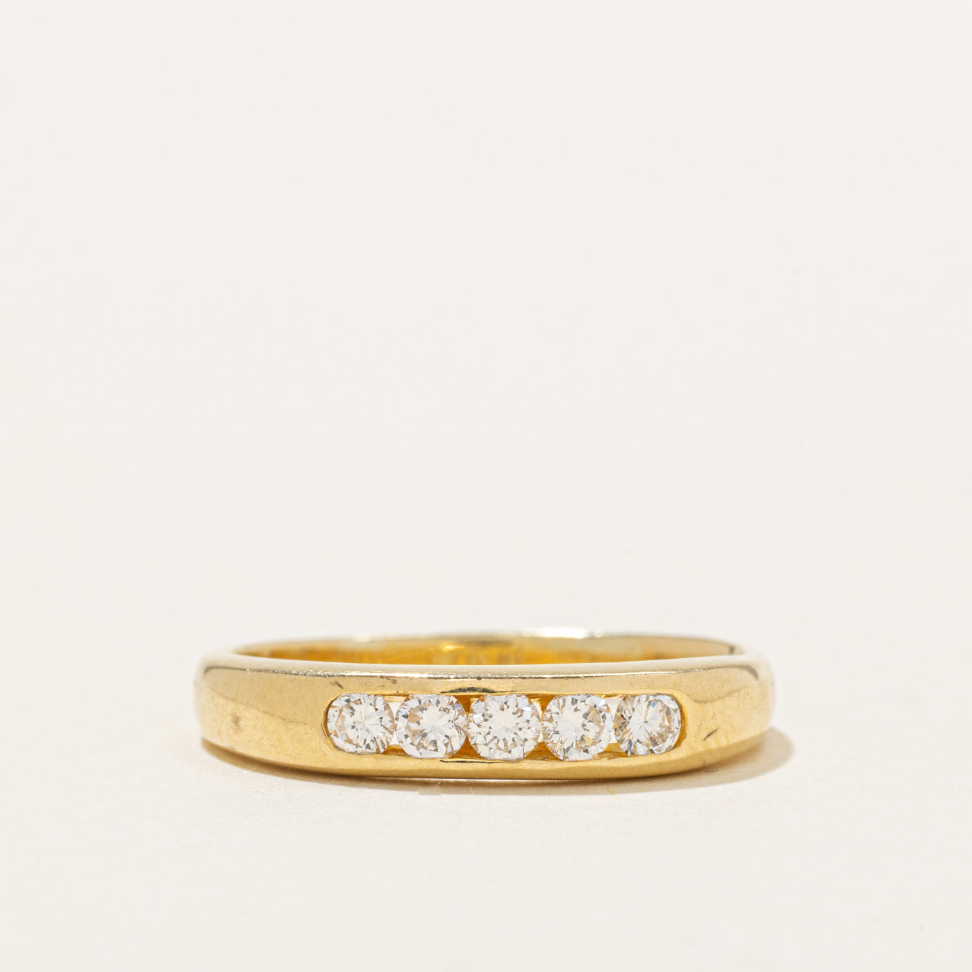 Bague en or 18 carats sertie de cinq diamants | 0,25 ct au total | Taille 7,5