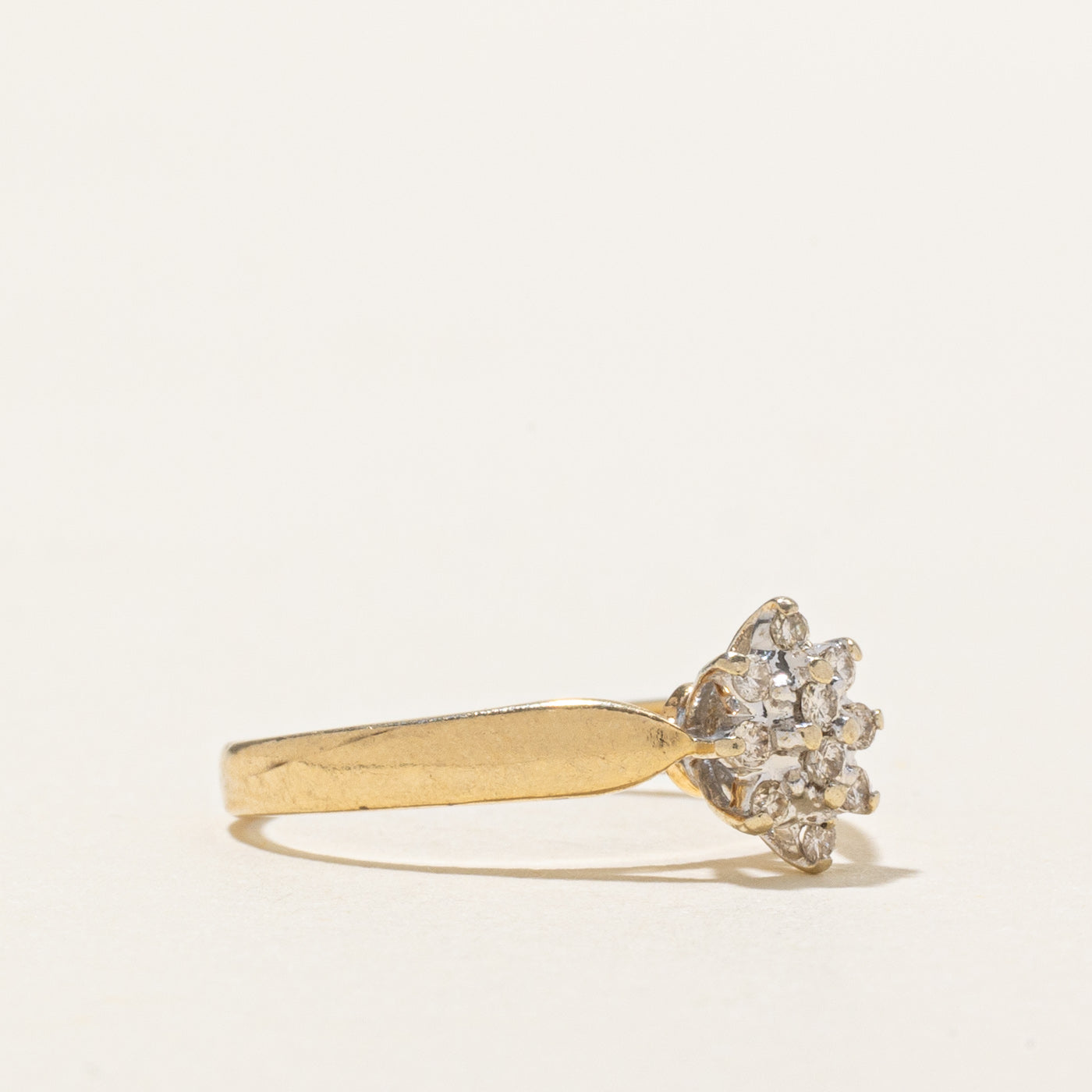 14K Diamond Petal Cluster Ring | SZ 5.0