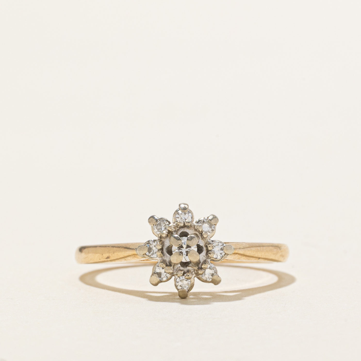 14K Diamond Petal Cluster Ring | SZ 6.25