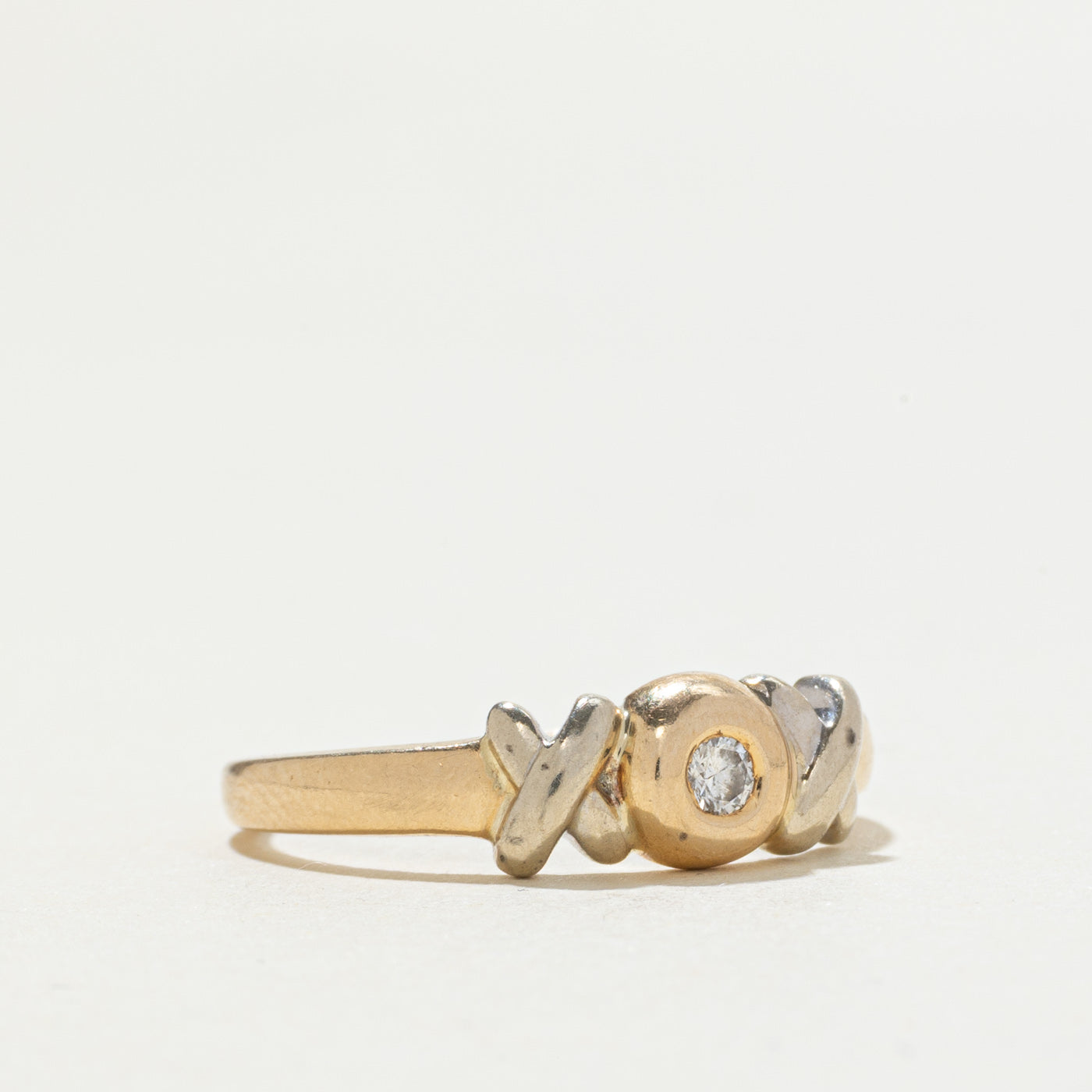 14k Diamond XOX Ring | 0.05ctw | SZ 7.25