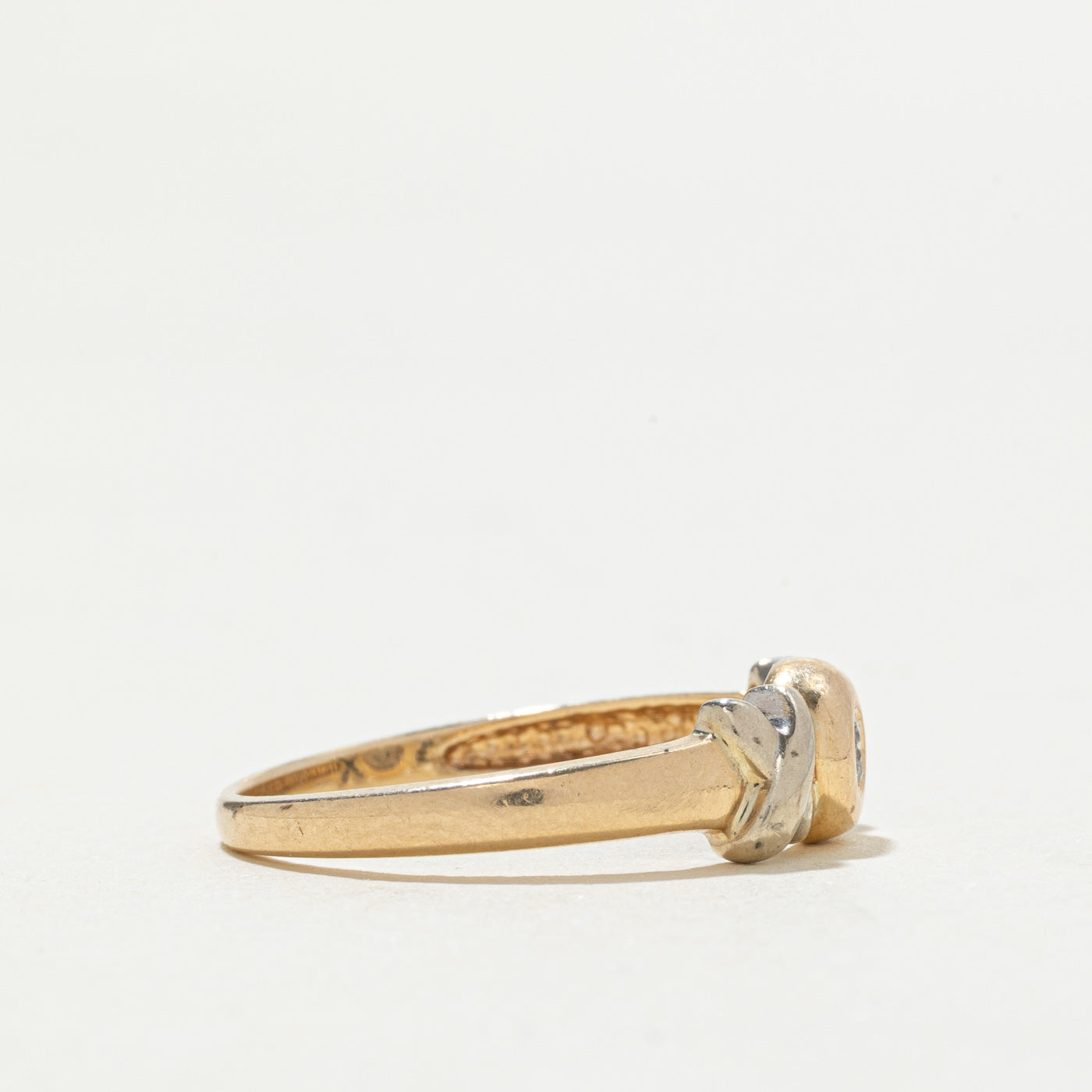 14k Diamond XOX Ring | 0.05ctw | SZ 7.25