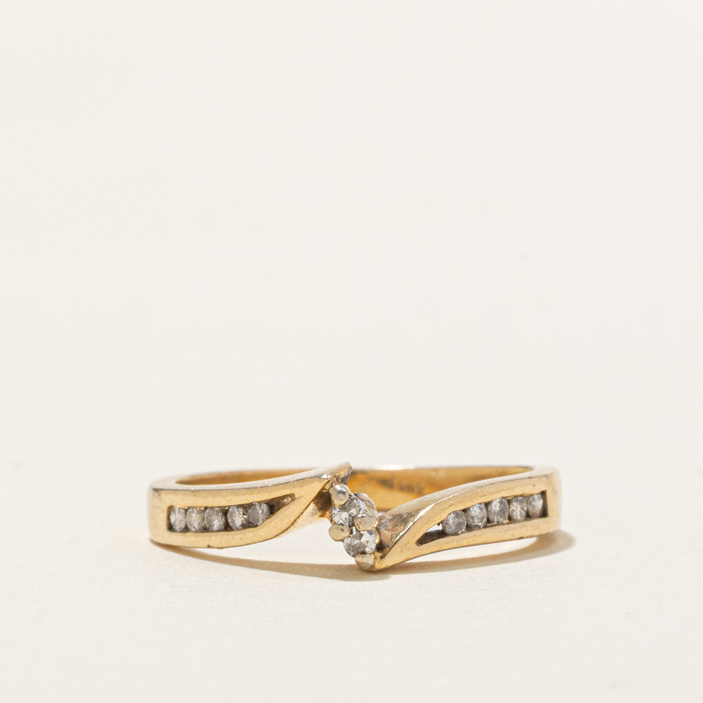 14K Diamond Petite Bypass Ring | SZ 5.5