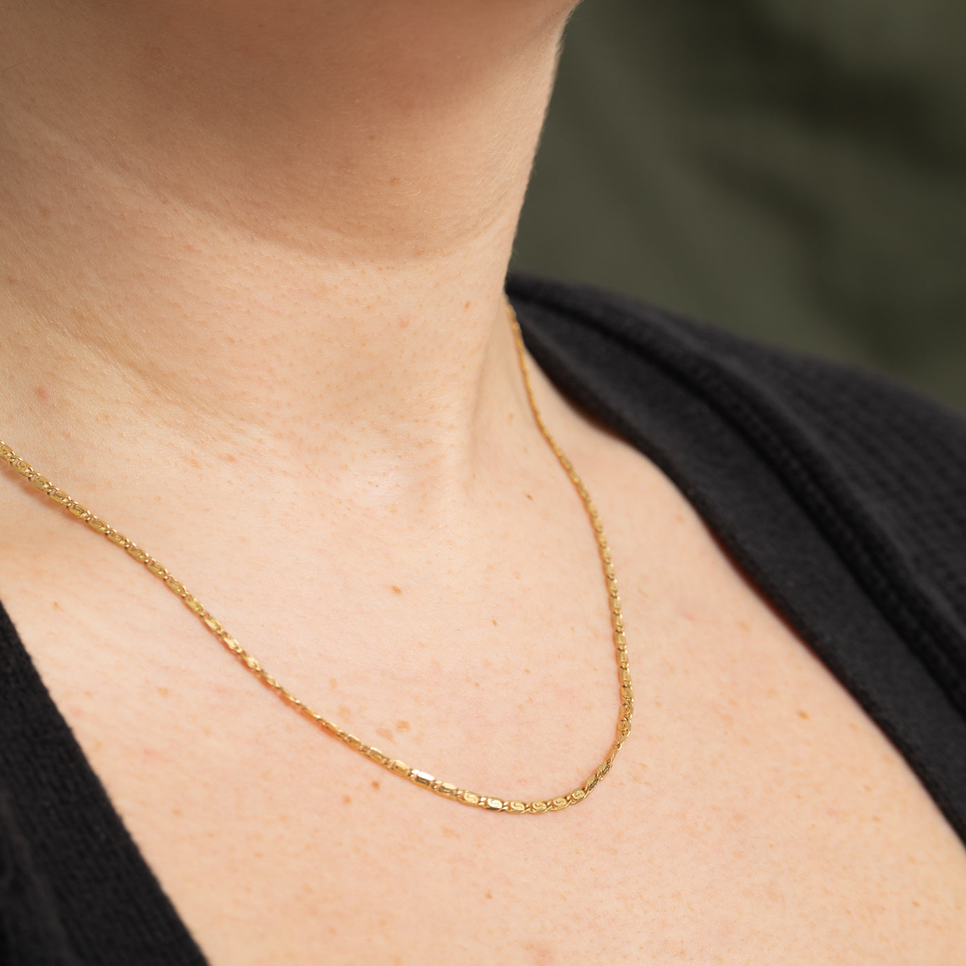 14k Yellow Gold Scroll Chain | 18"