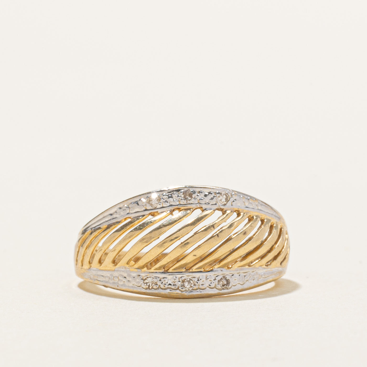 14K Diamond Open Grooved Croissant Ring | SZ 6.0