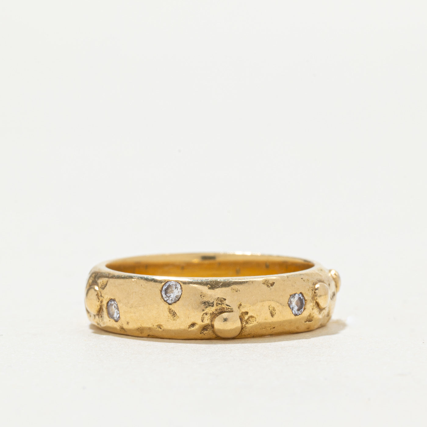 18k Flush Diamond Textured Band | SZ 6.5