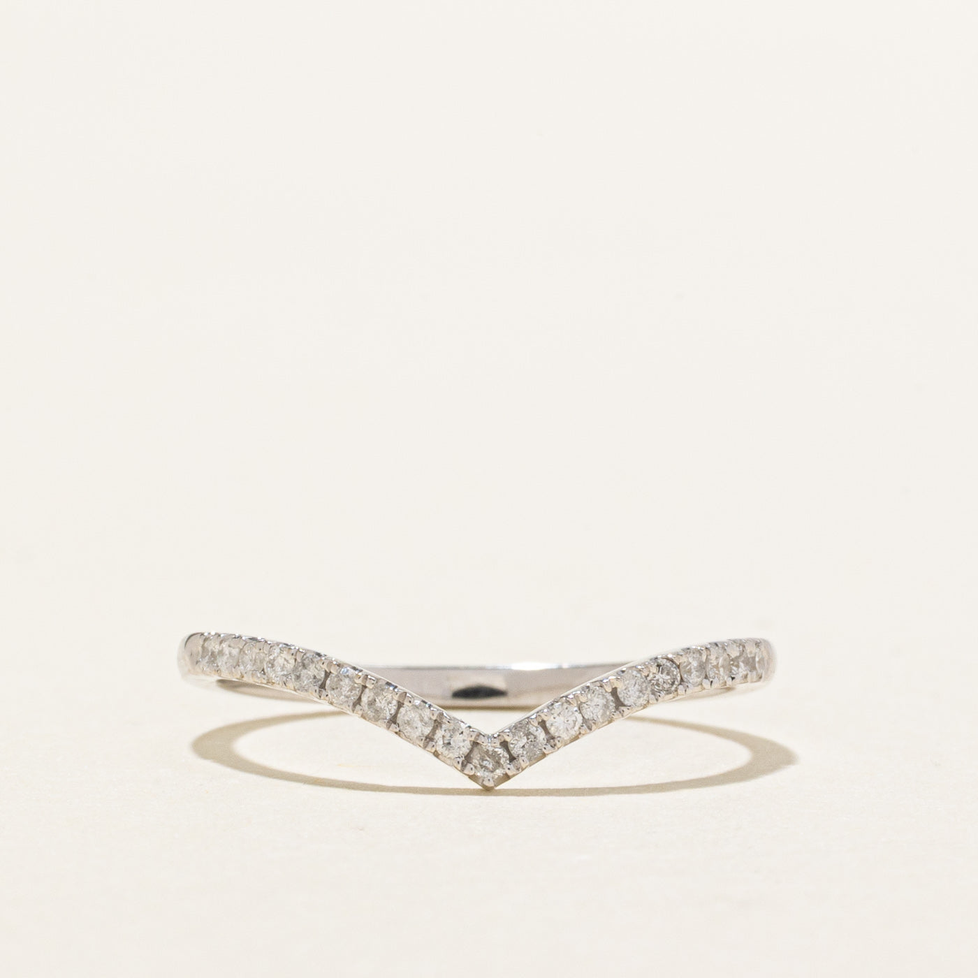18K White Gold Semi Eternity Diamond Chevron Ring | SZ 6.0