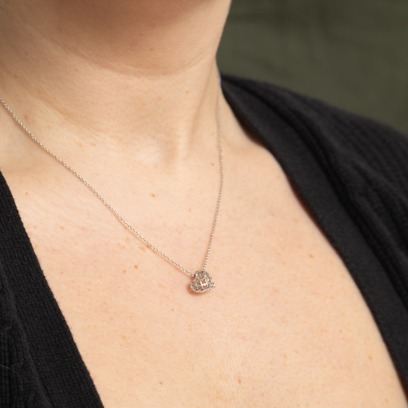 'Birks' 18k White Gold Textured Heart Pendant Necklace | 18"